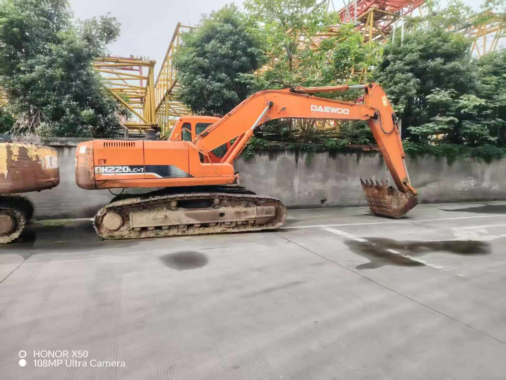 Buy Doosan DH220 Used Excavator / 7