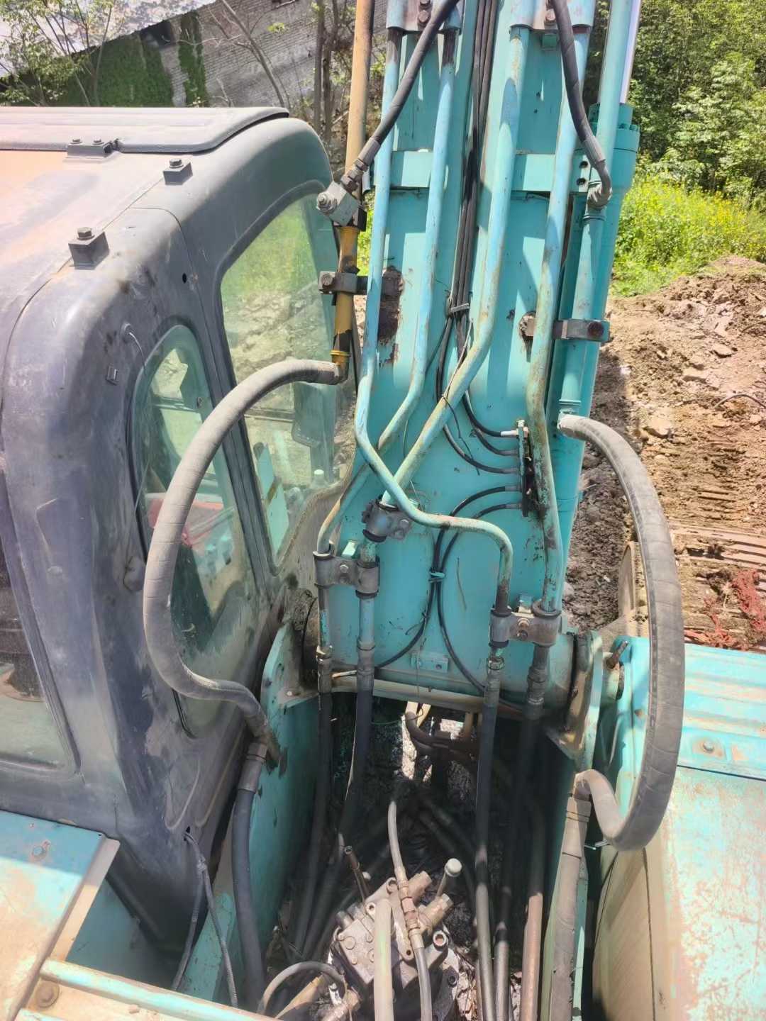 Buy Kobelco SK210 Used Excavator / 9