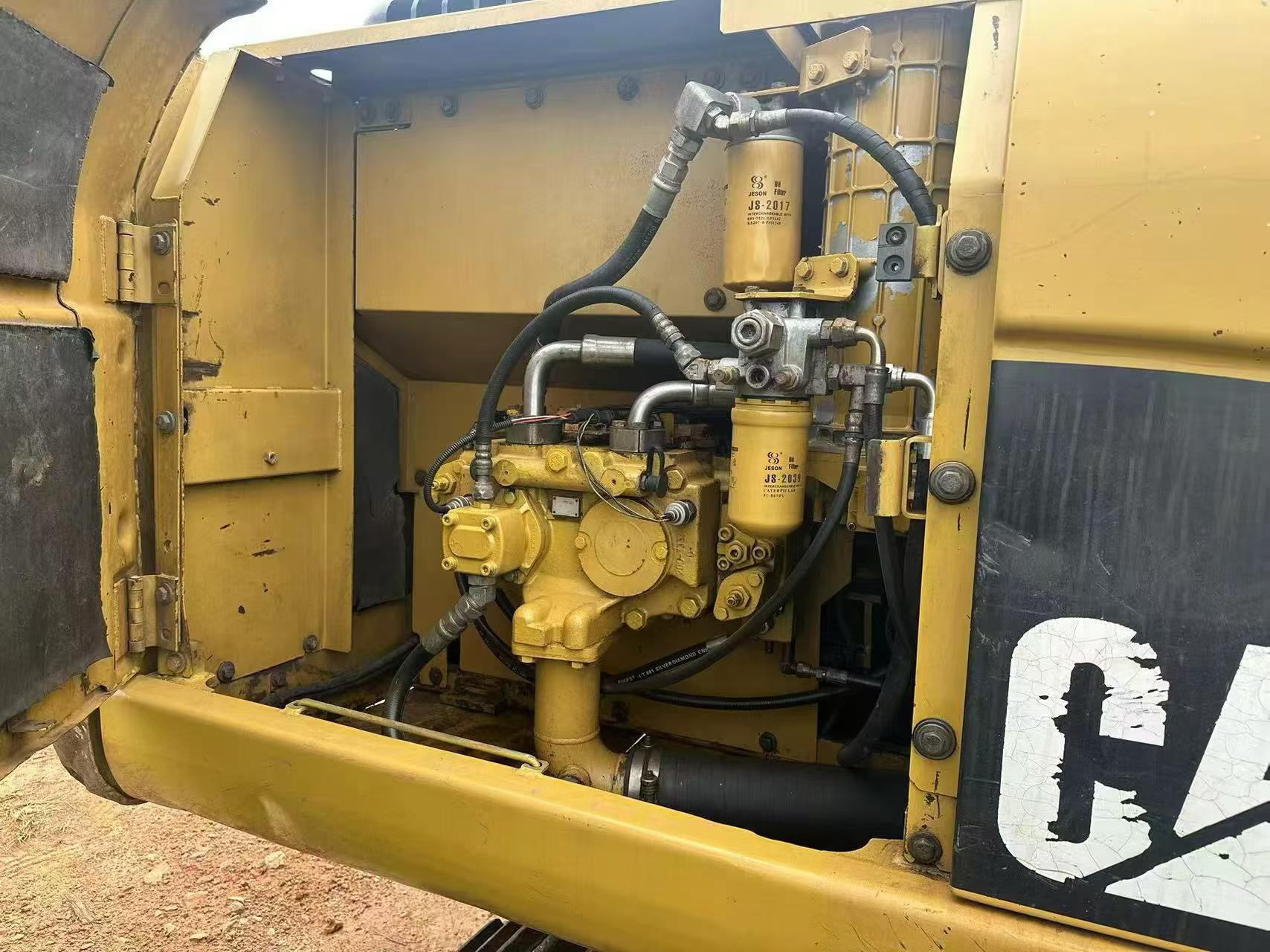 Buy Caterpillar 320D Used Excavator / 5