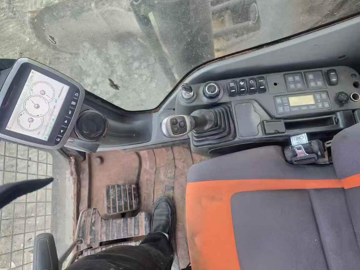 Buy Doosan DX380 Used Excavator / 8
