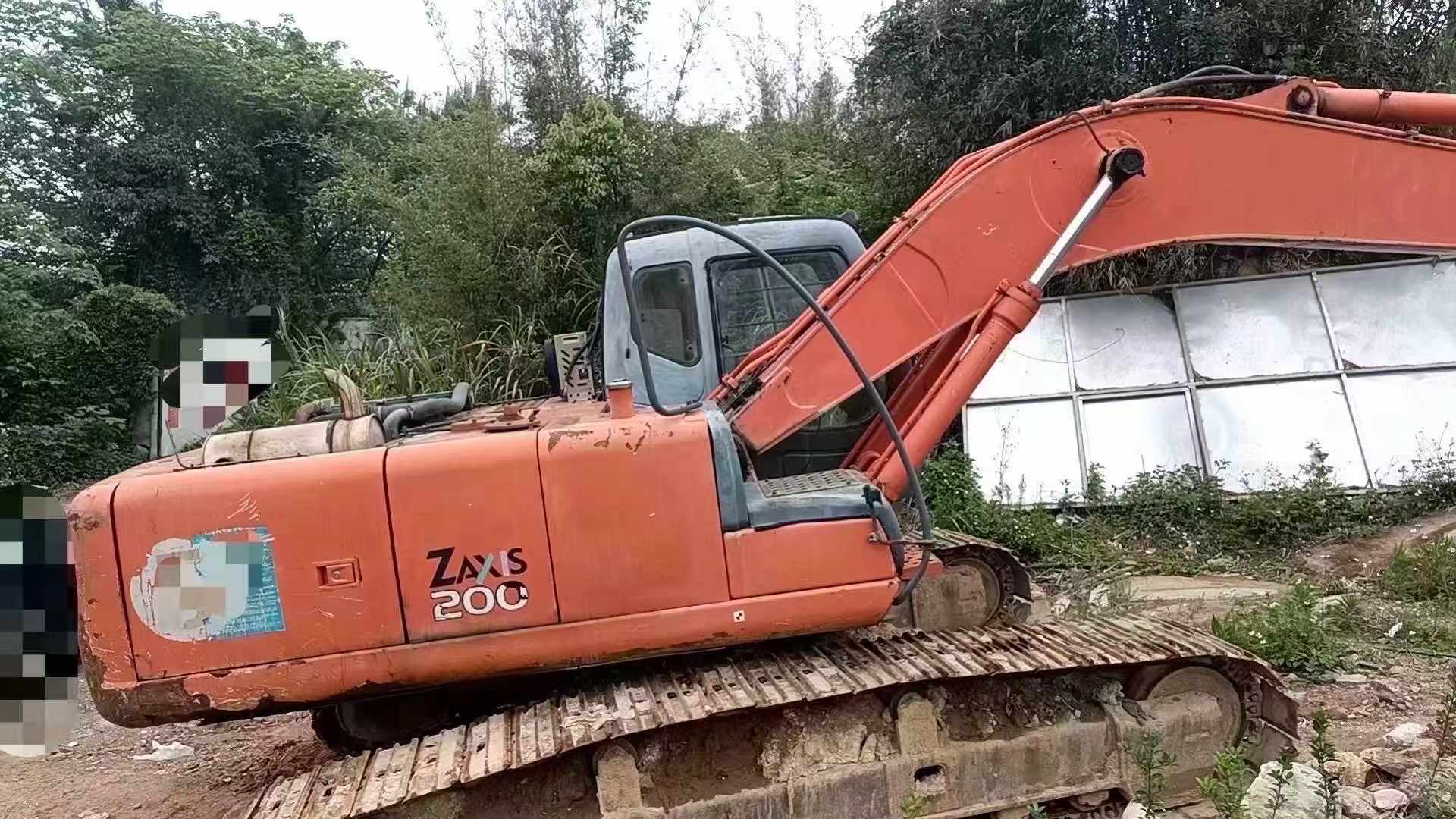 Buy Hitachi ZX200-6 Used Excavator / 4