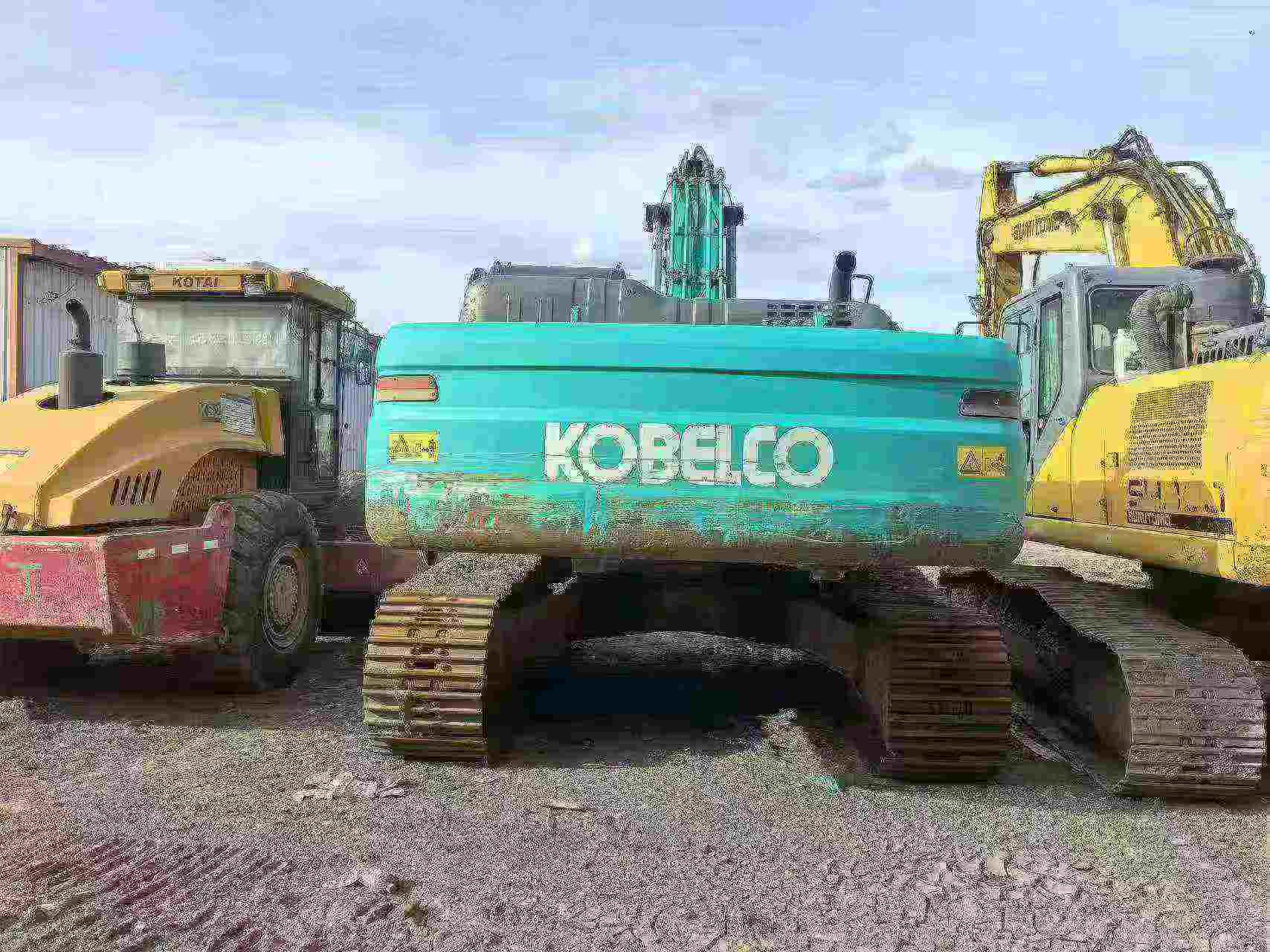 Buy Kobelco SK350-8 Used Excavator / 7