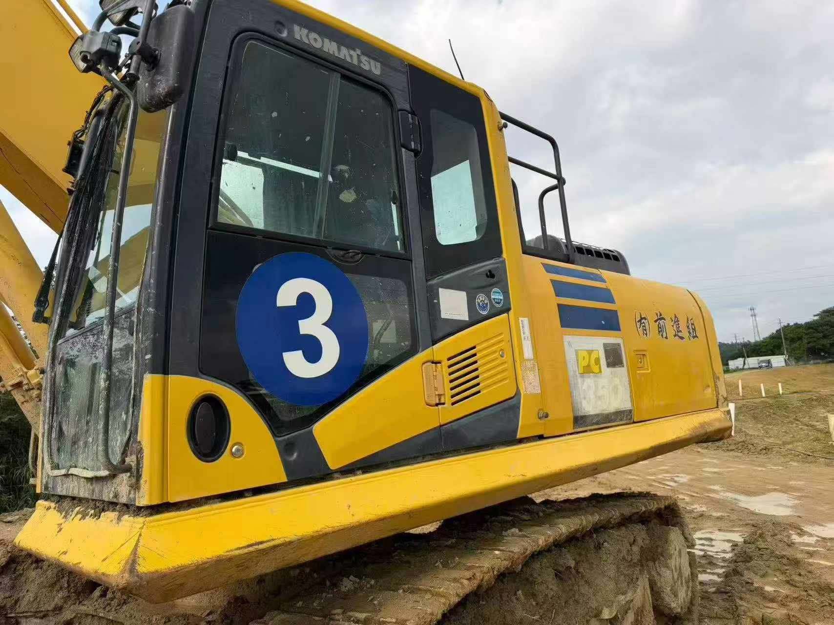 Buy Komatsu PC350-10 Used Excavator / 7