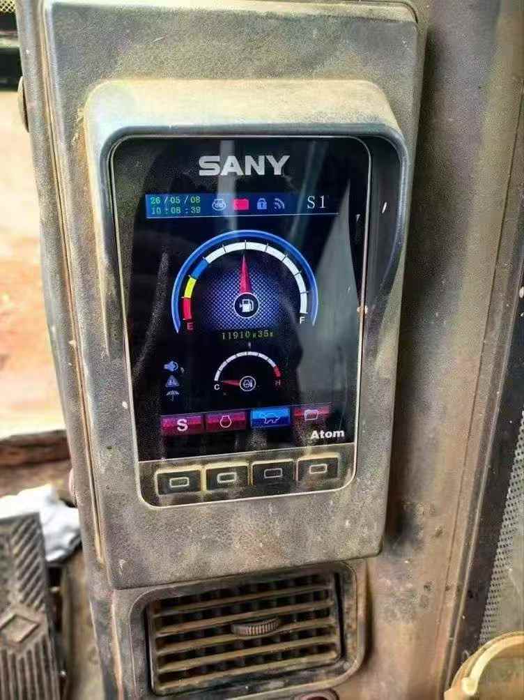 Buy Sany SY75 Used Excavator / 5