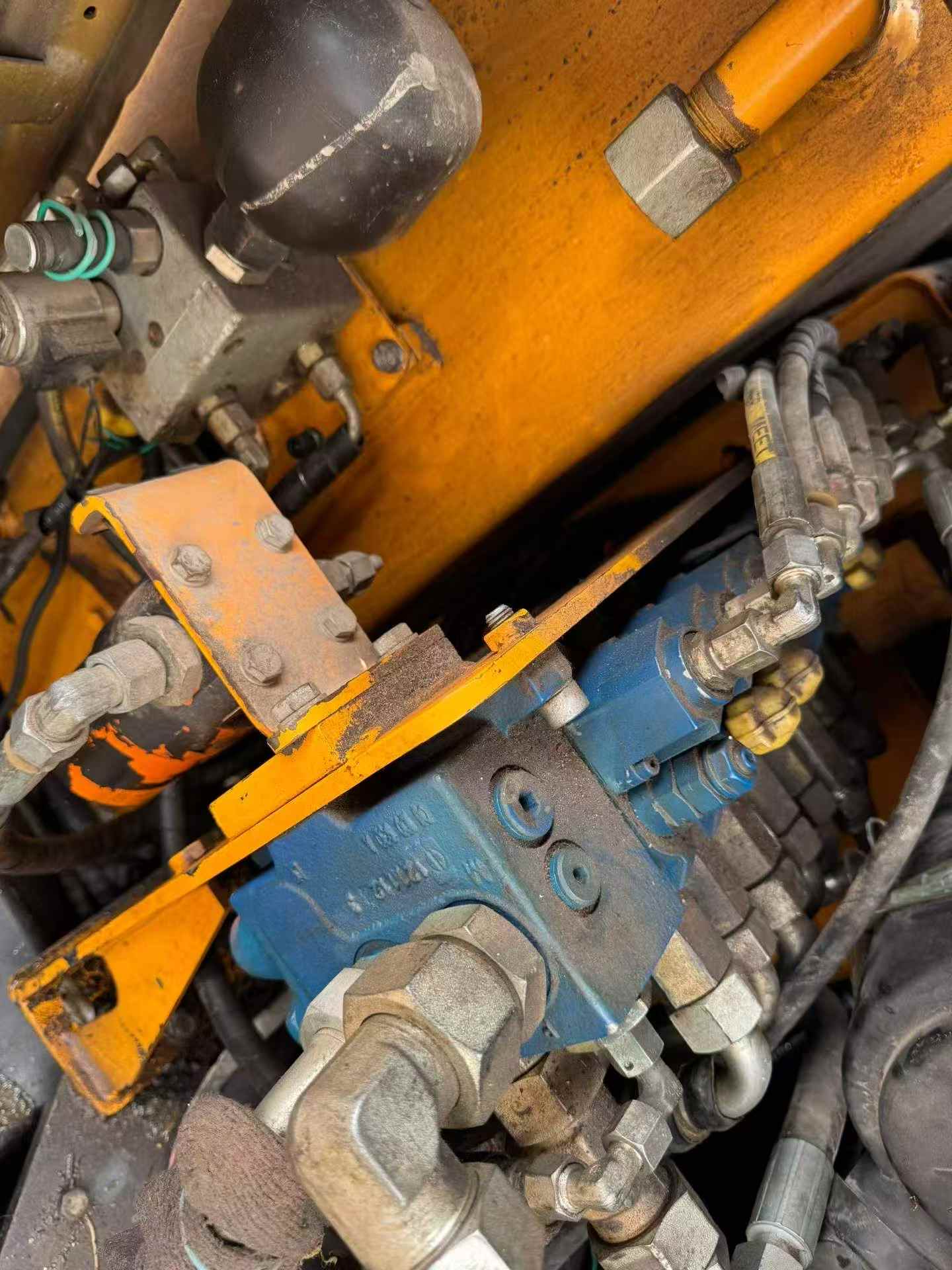 Buy Sany SY60 Used Excavator / 5