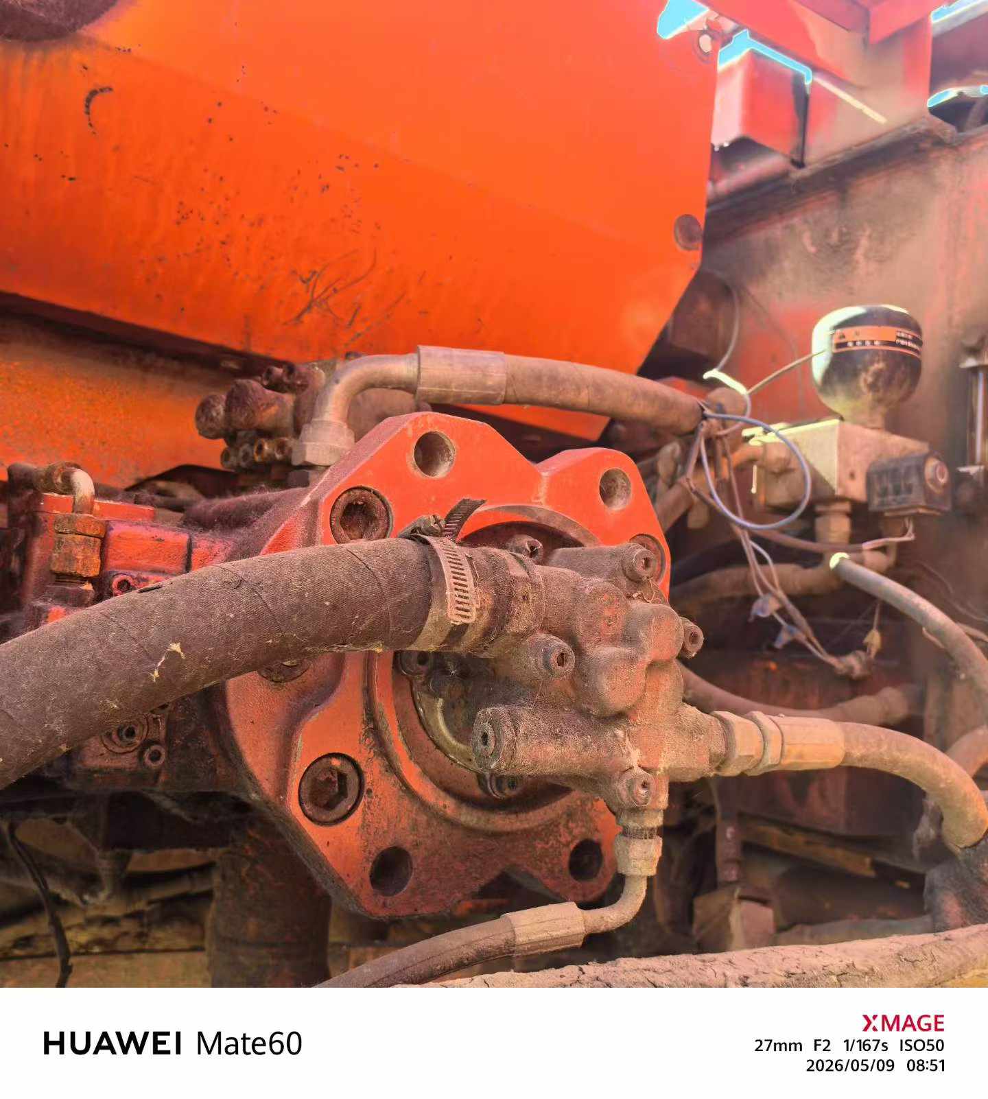 Buy Doosan DH220-7 Used Excavator / 8