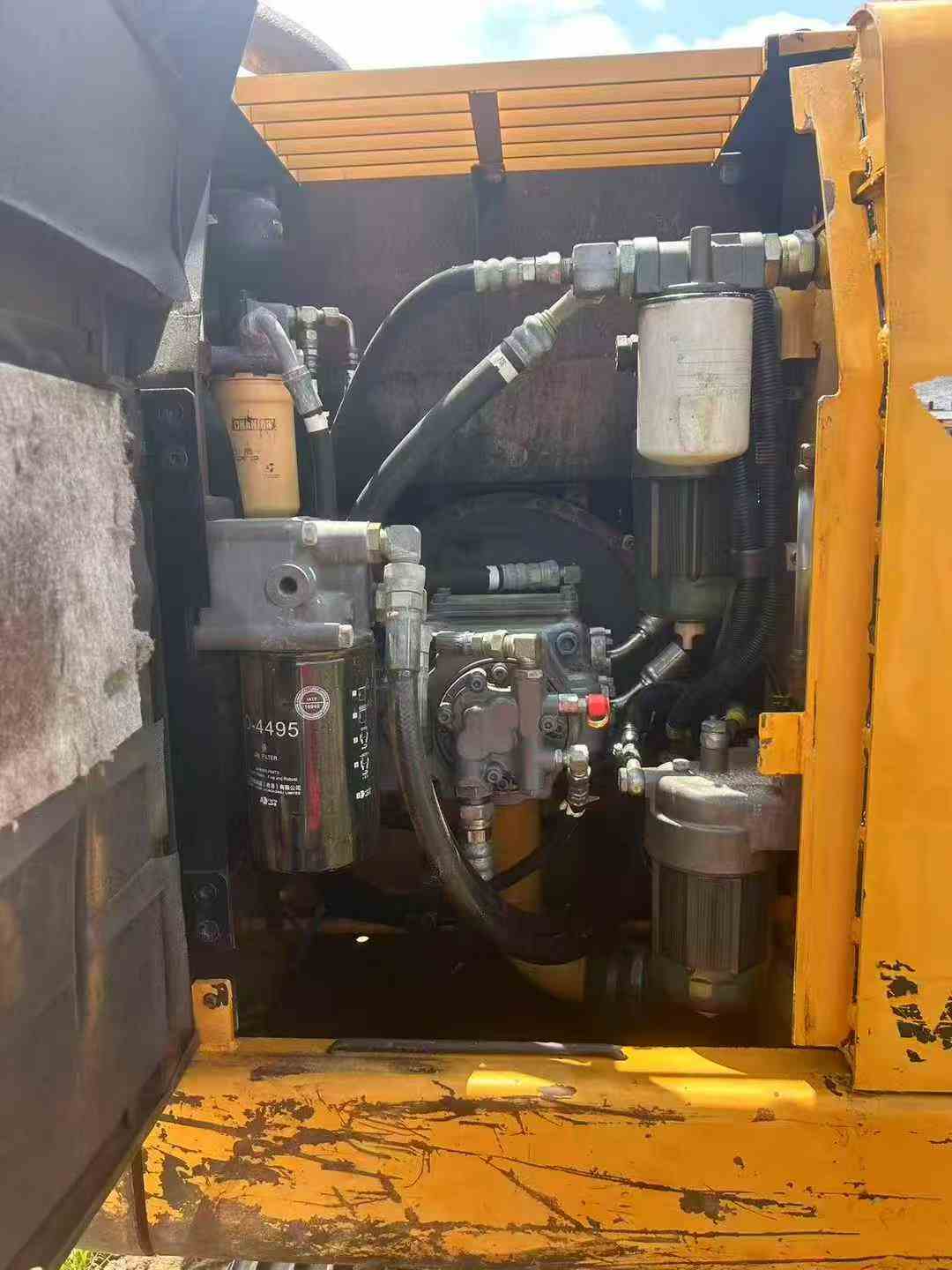 Buy Kato HD512V Used Excavator