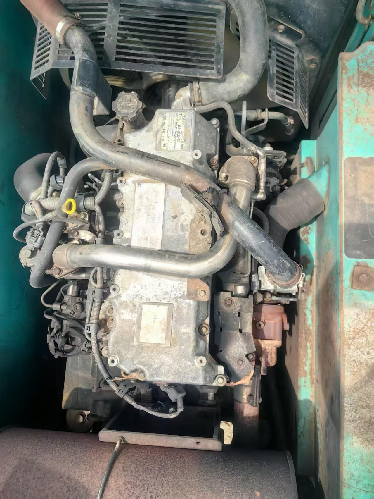 Buy Kobelco SK210 Used Excavator / 6