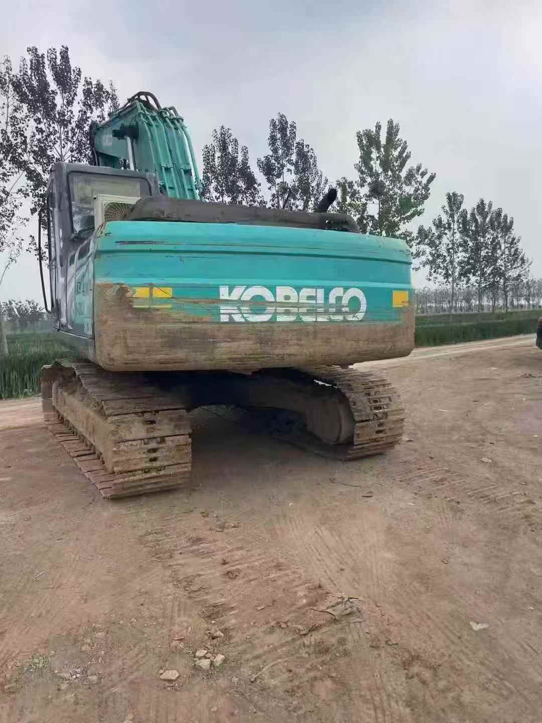 Buy Kobelco SK200-11 Used Excavator / 2