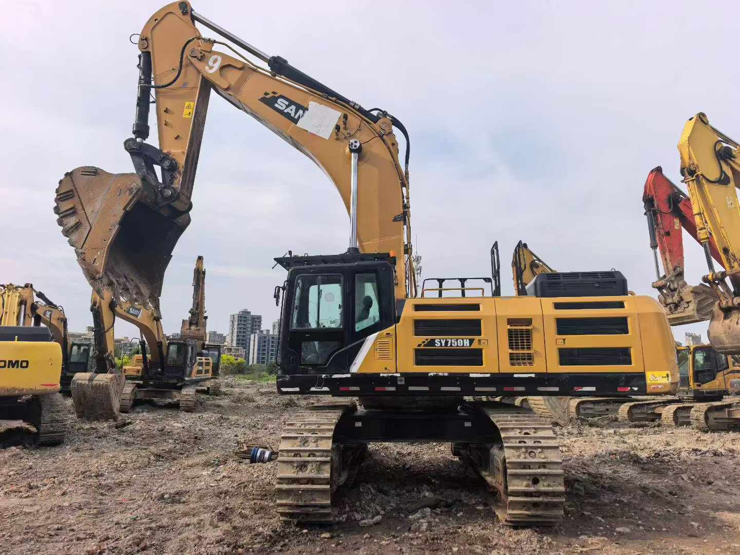 Buy Sany SY750H Used Excavator / 3
