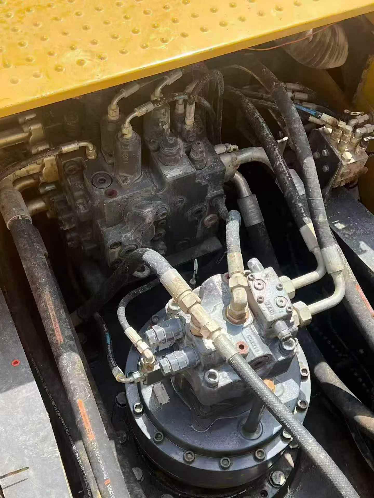 Buy XCMG XE380K Used Excavator / 7