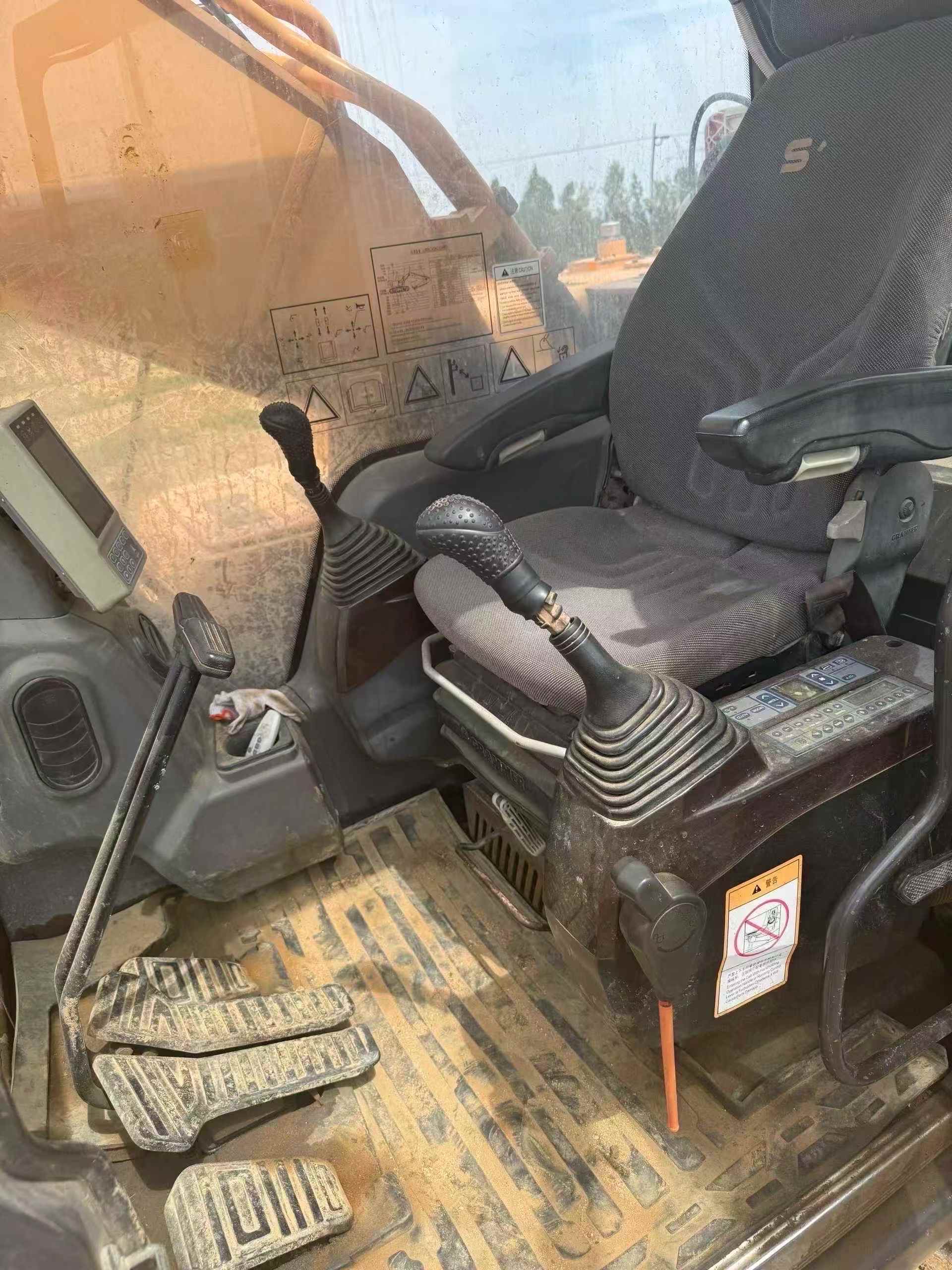Buy Sany SY215C-8 Used Excavator / 7