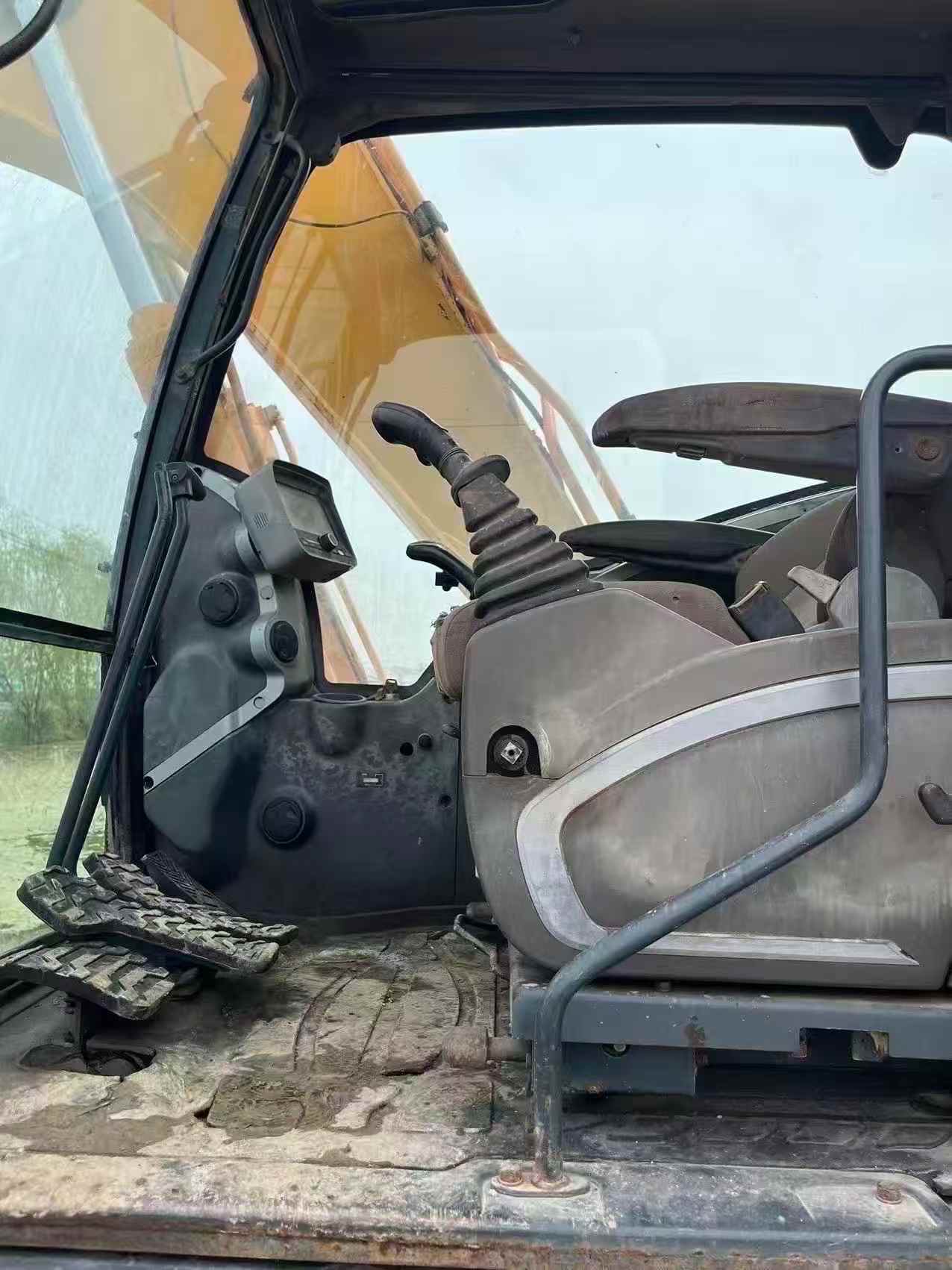 Buy Hyundai R150-7 Used Excavator / 9