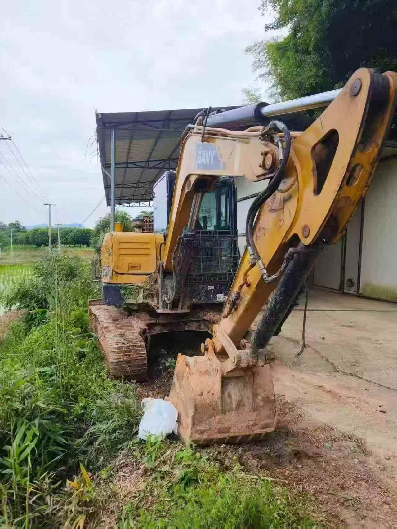 Buy Sany SY60 Used Excavator / 3