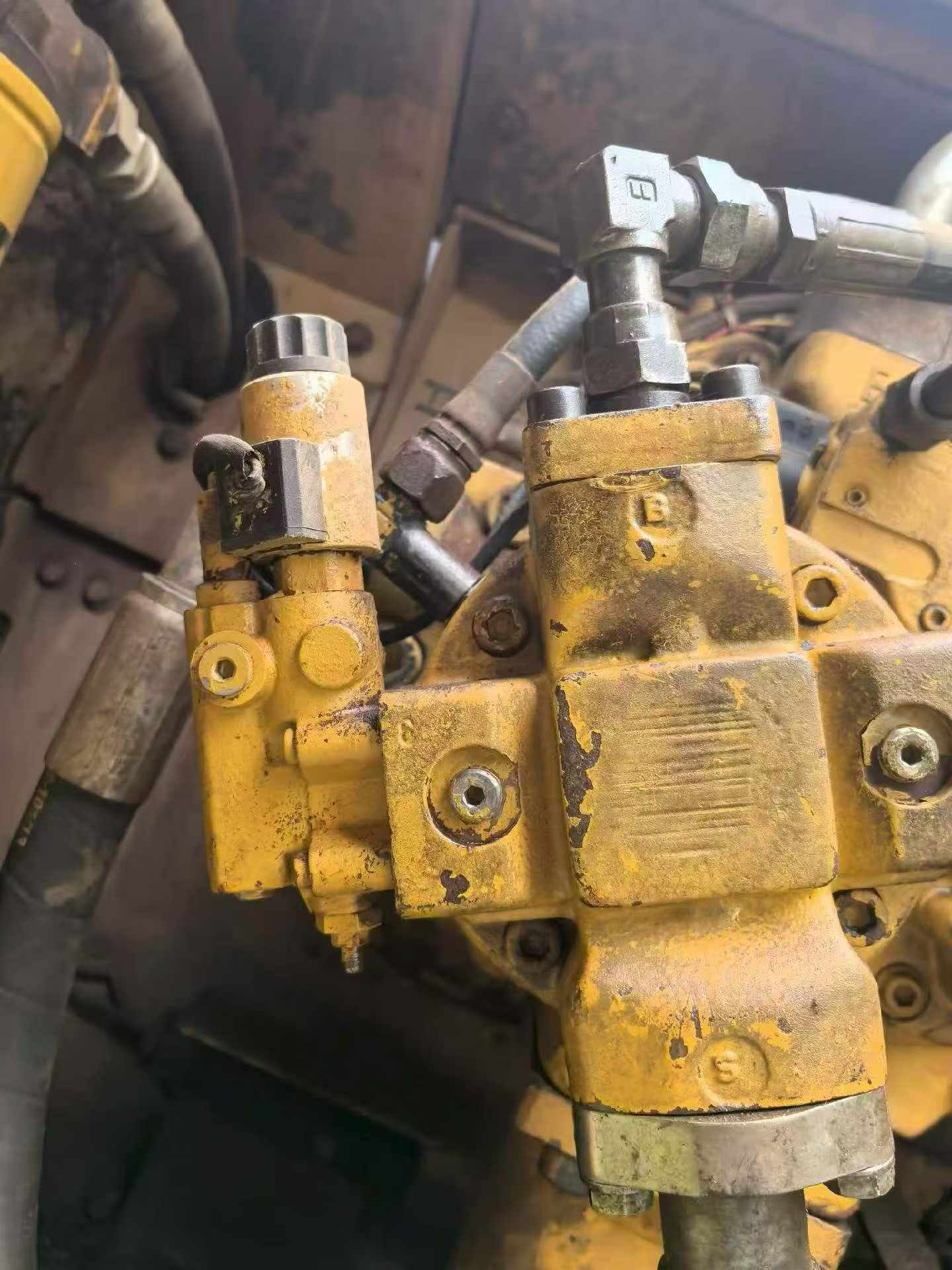 Buy Caterpillar 336E Used Excavator / 3