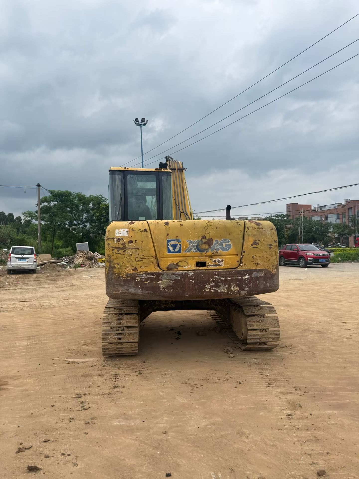 Buy XCMG XE85C Used Excavator / 2