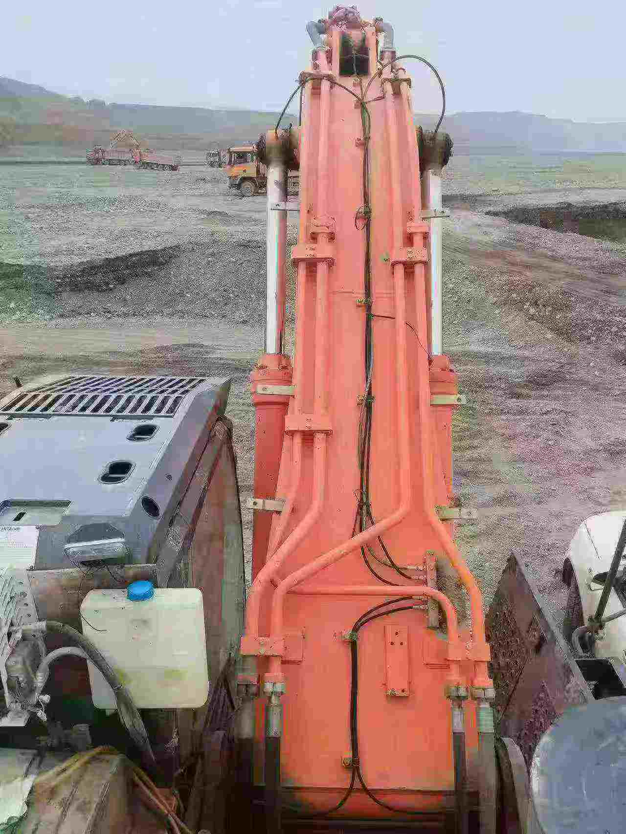 Buy Hitachi ZX470 Used Excavator / 8