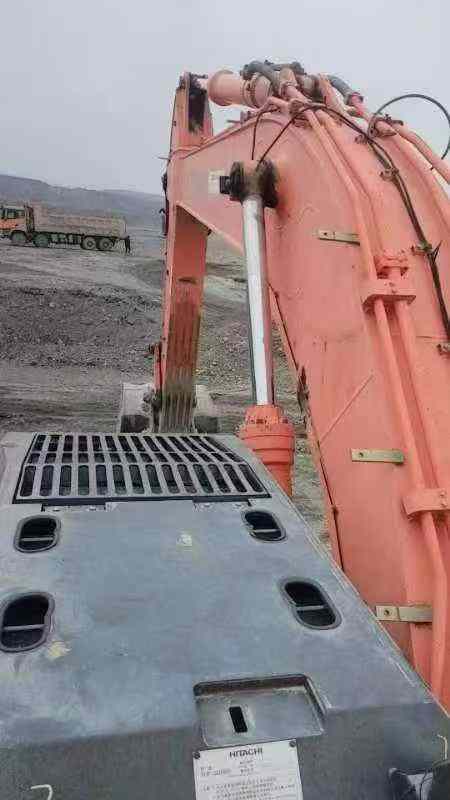 Buy Hitachi ZX470 Used Excavator / 8