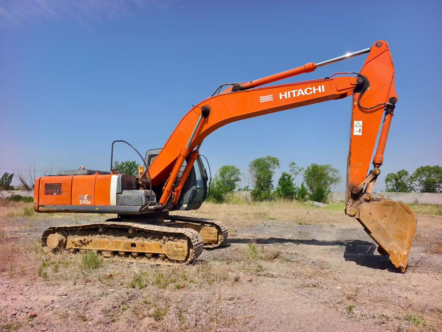 Buy Hitachi ZX240-3G Used Excavator / 2