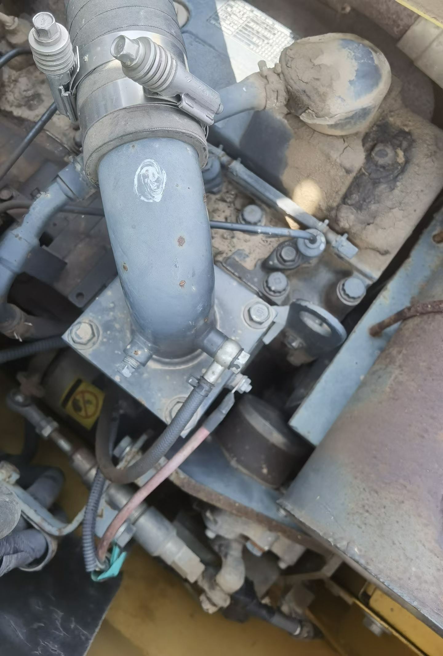 Buy Komatsu PC130-7 Used Excavator / 3