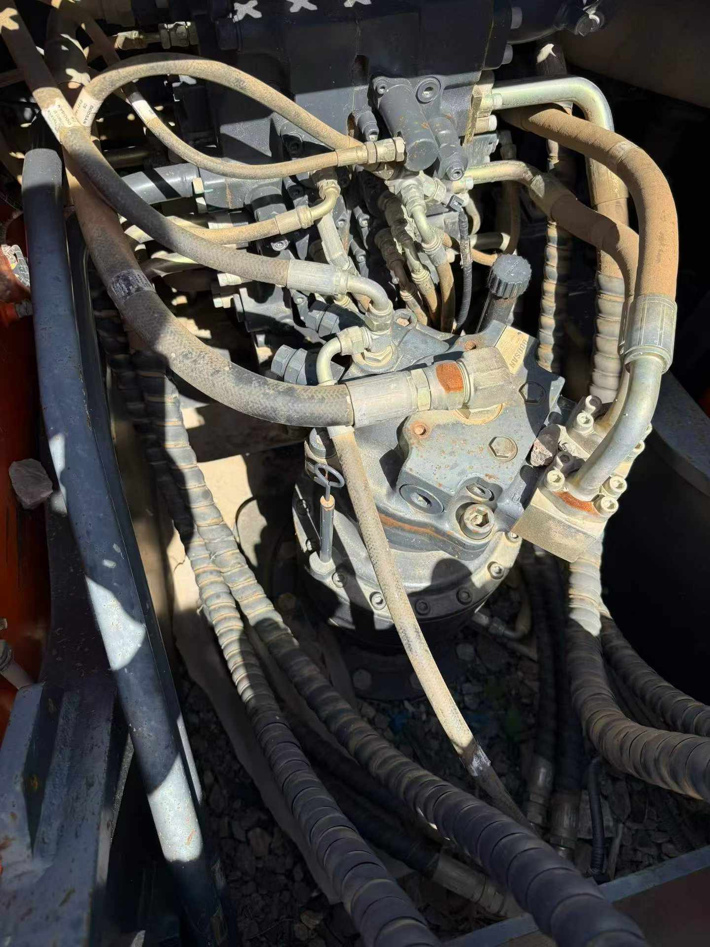Buy Doosan DH215-7 Used Excavator / 7