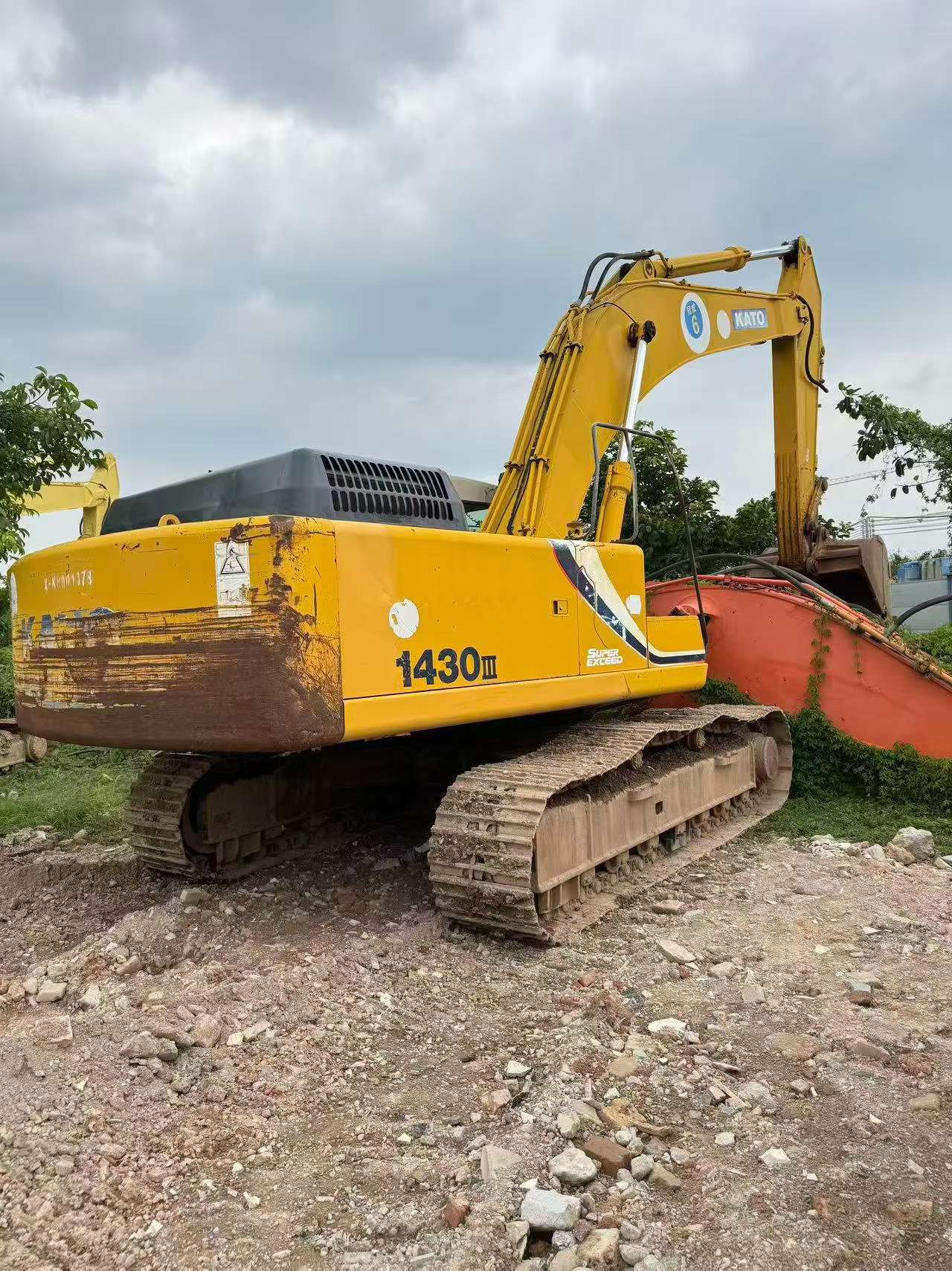 Buy Kato HD1430-7 Used Excavator / 2