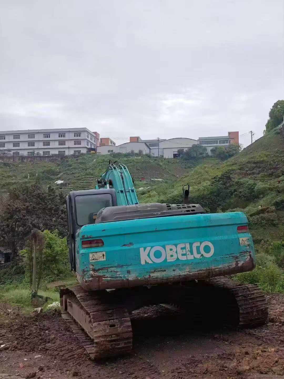 Buy Kobelco SK260 Used Excavator / 2