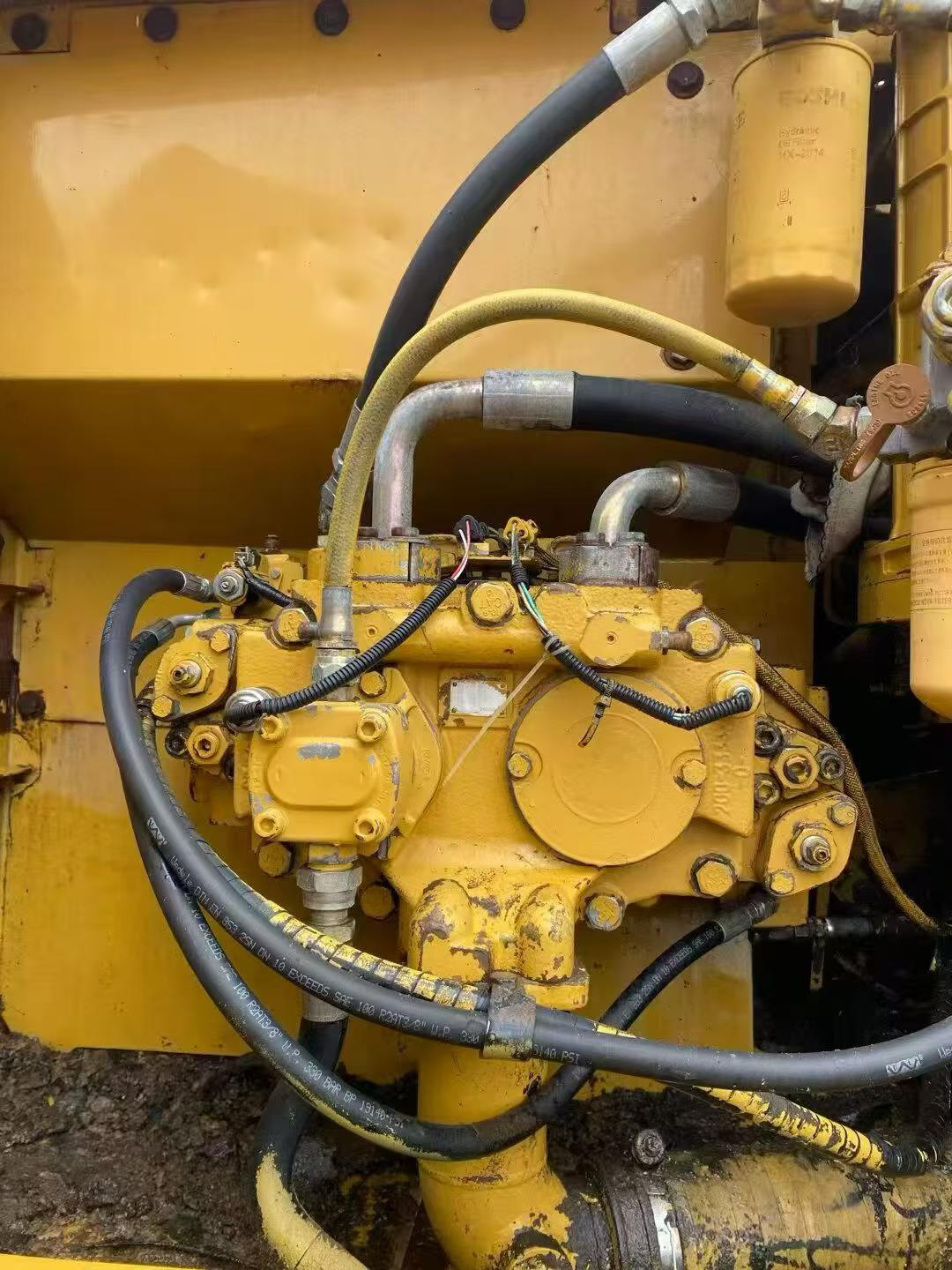 Buy Caterpillar 320C Used Excavator / 6