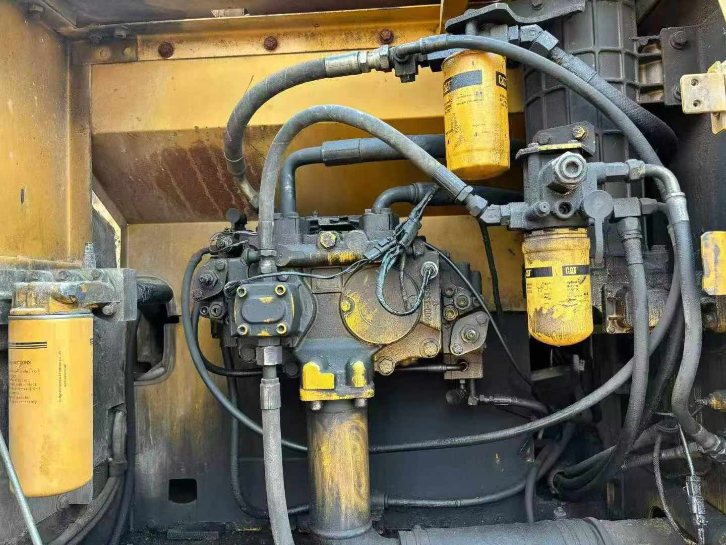 Buy Caterpillar 329D Used Excavator / 4