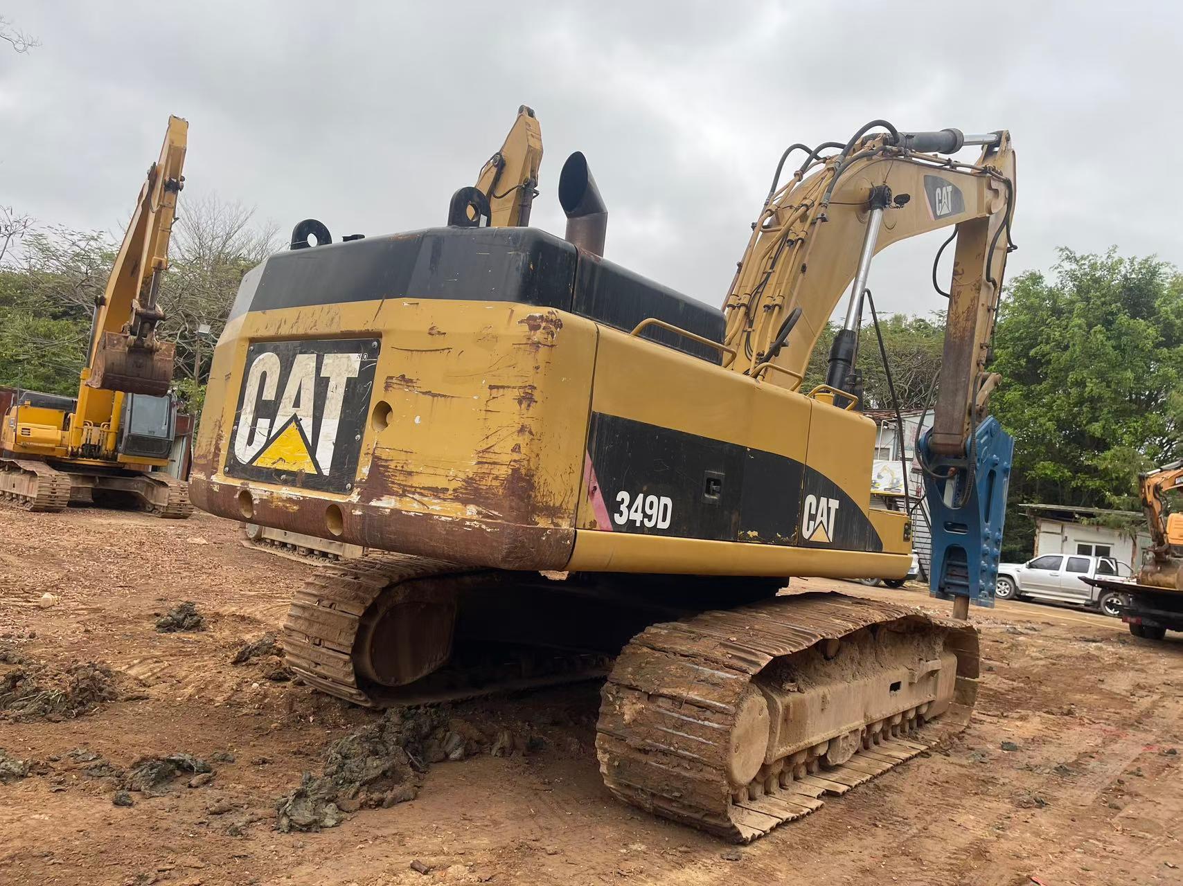 Buy Caterpillar 349E Used Excavator / 2