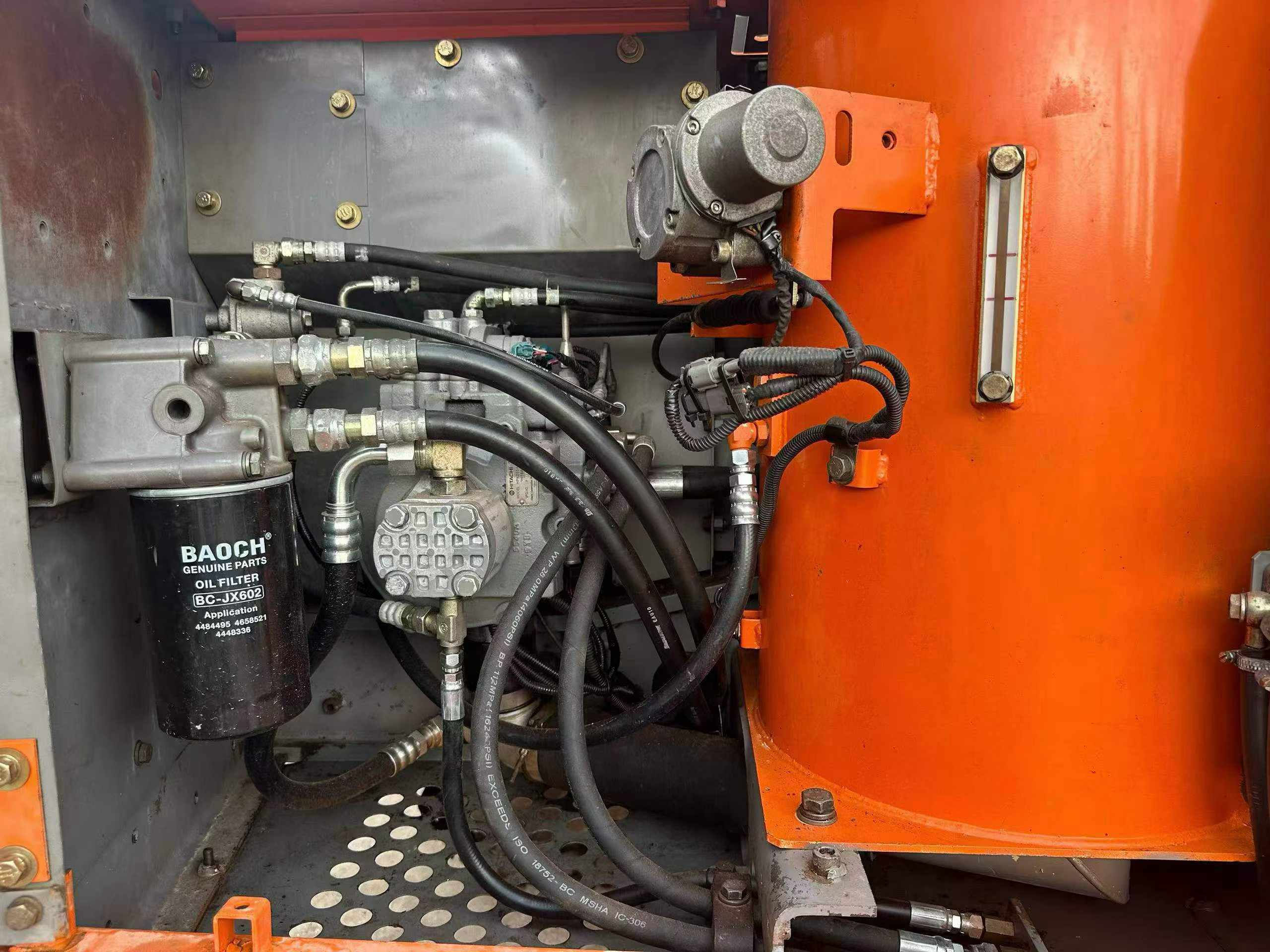 Buy Hitachi EX120-6 Used Excavator / 6