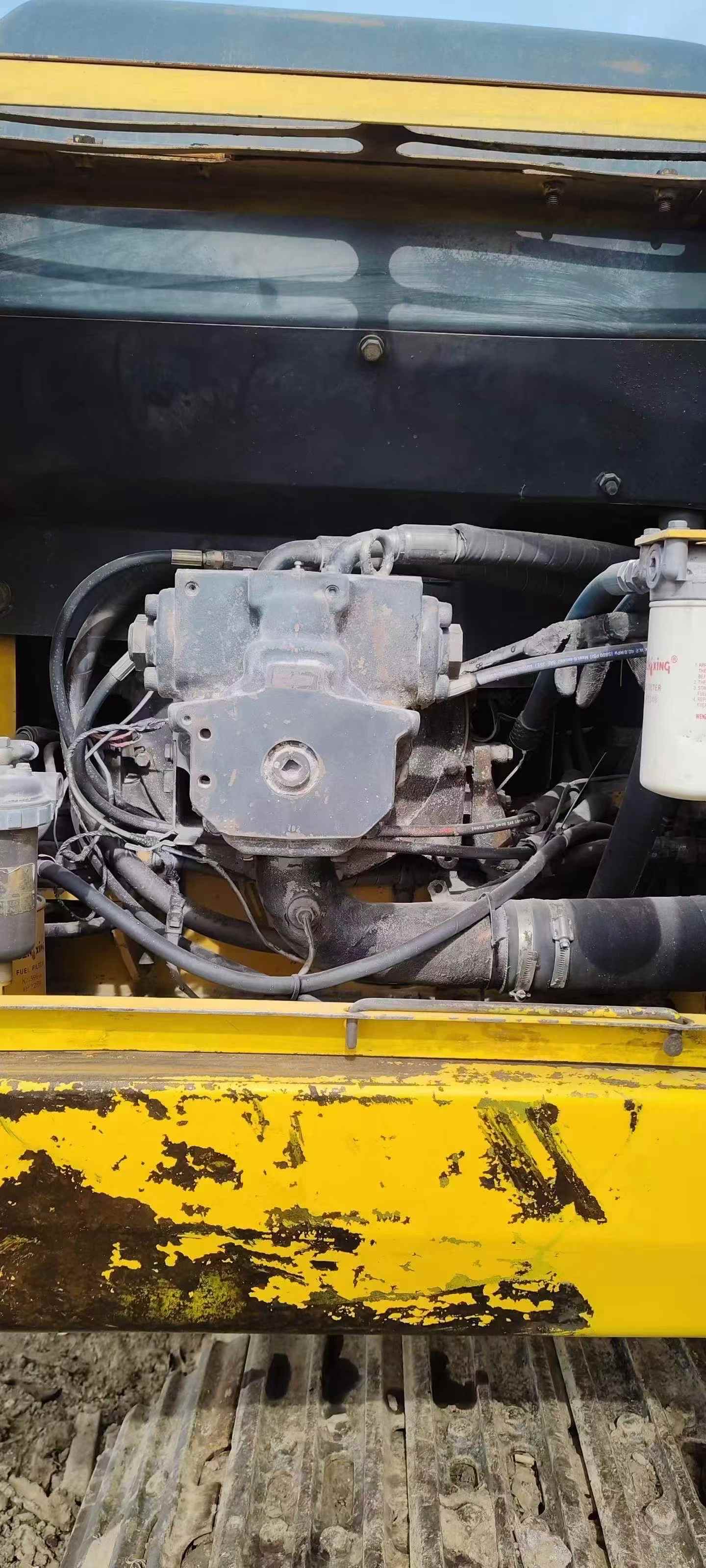 Buy Komatsu PC200-7 Used Excavator / 9