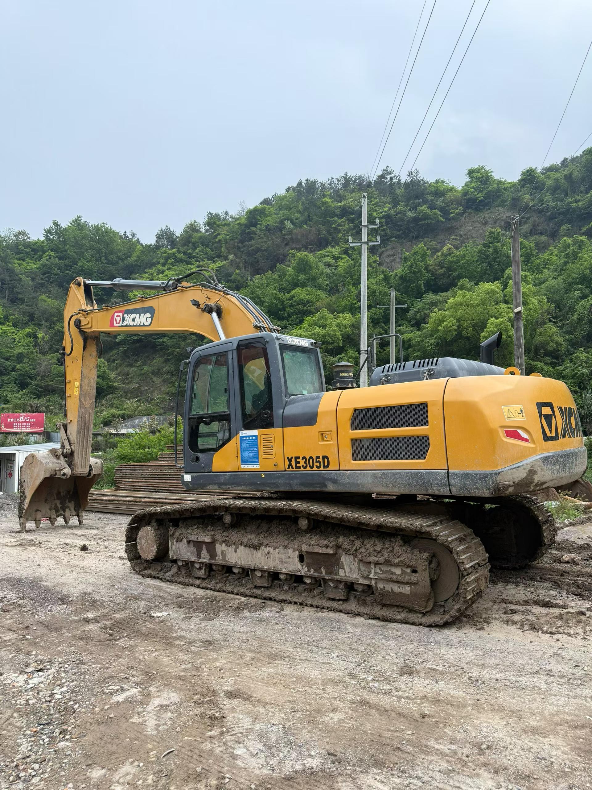 Comprar 徐工 XE305D Usado Excavadora