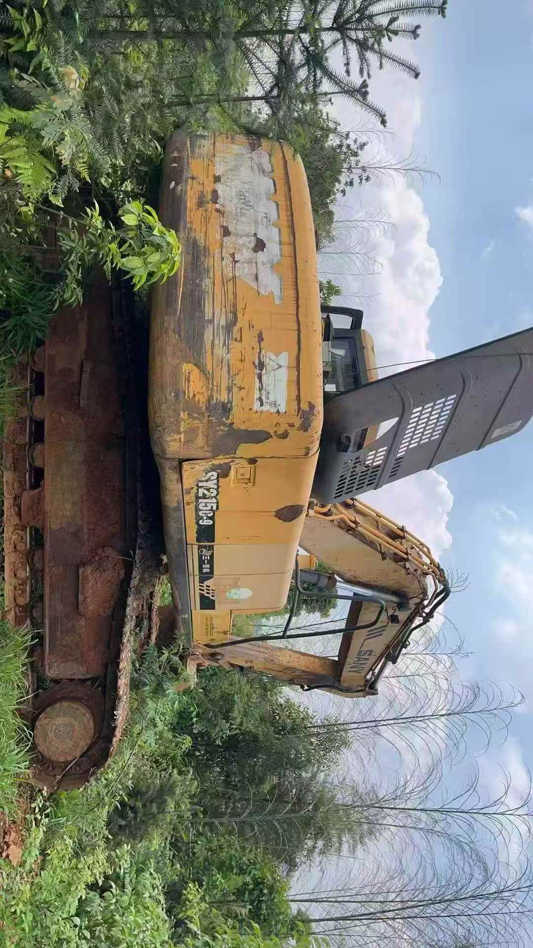 Buy Sany SY215C-8 Used Excavator / 3