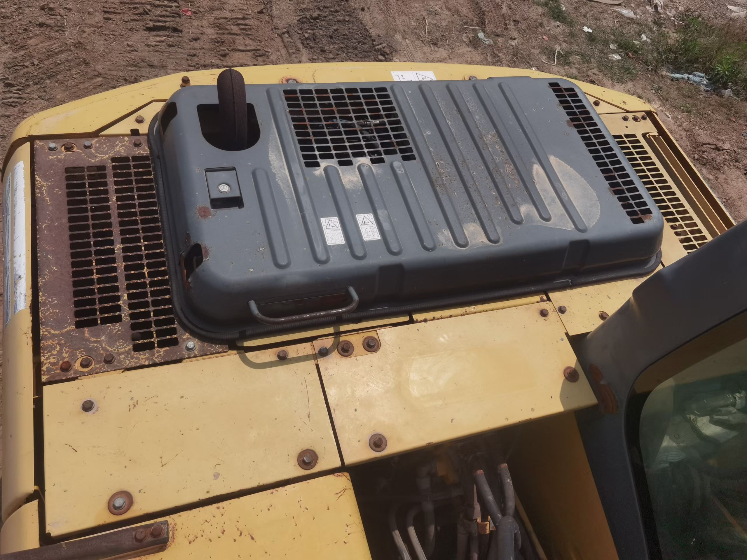 Buy Komatsu PC130-7 Used Excavator / 6