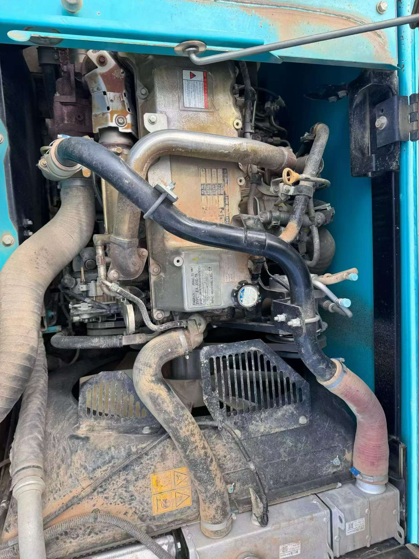 Buy Kobelco SK210 Used Excavator / 6