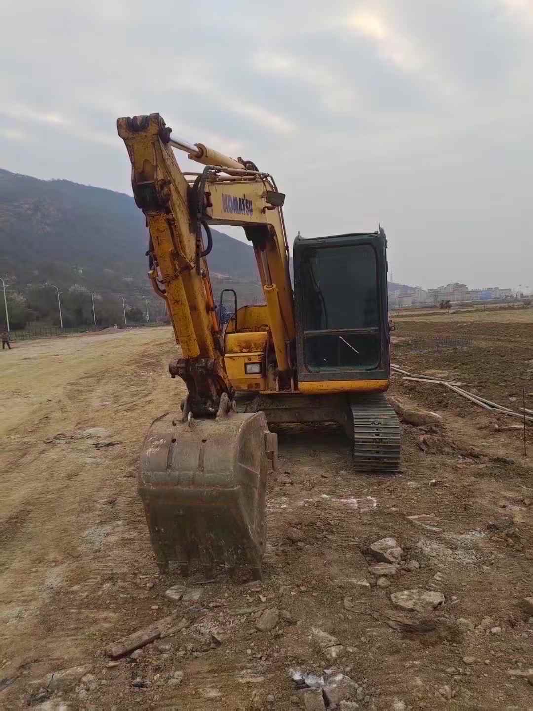 Buy Komatsu PC60-8 Used Excavator / 2