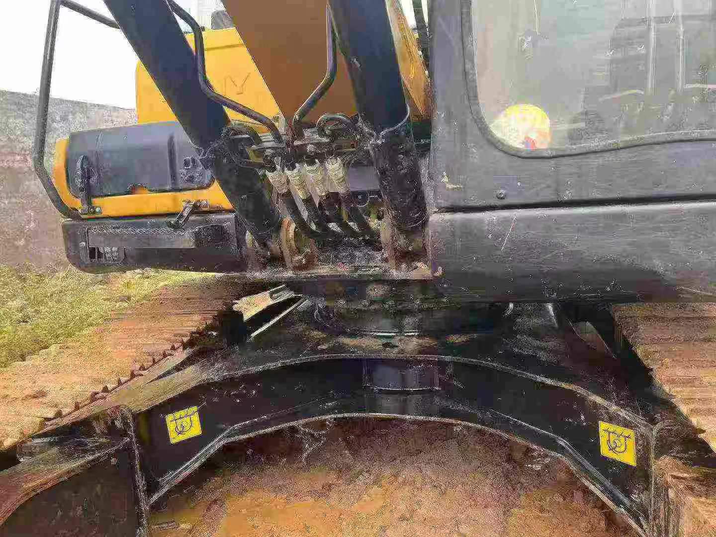 Buy Sany SY135 Used Excavator / 2