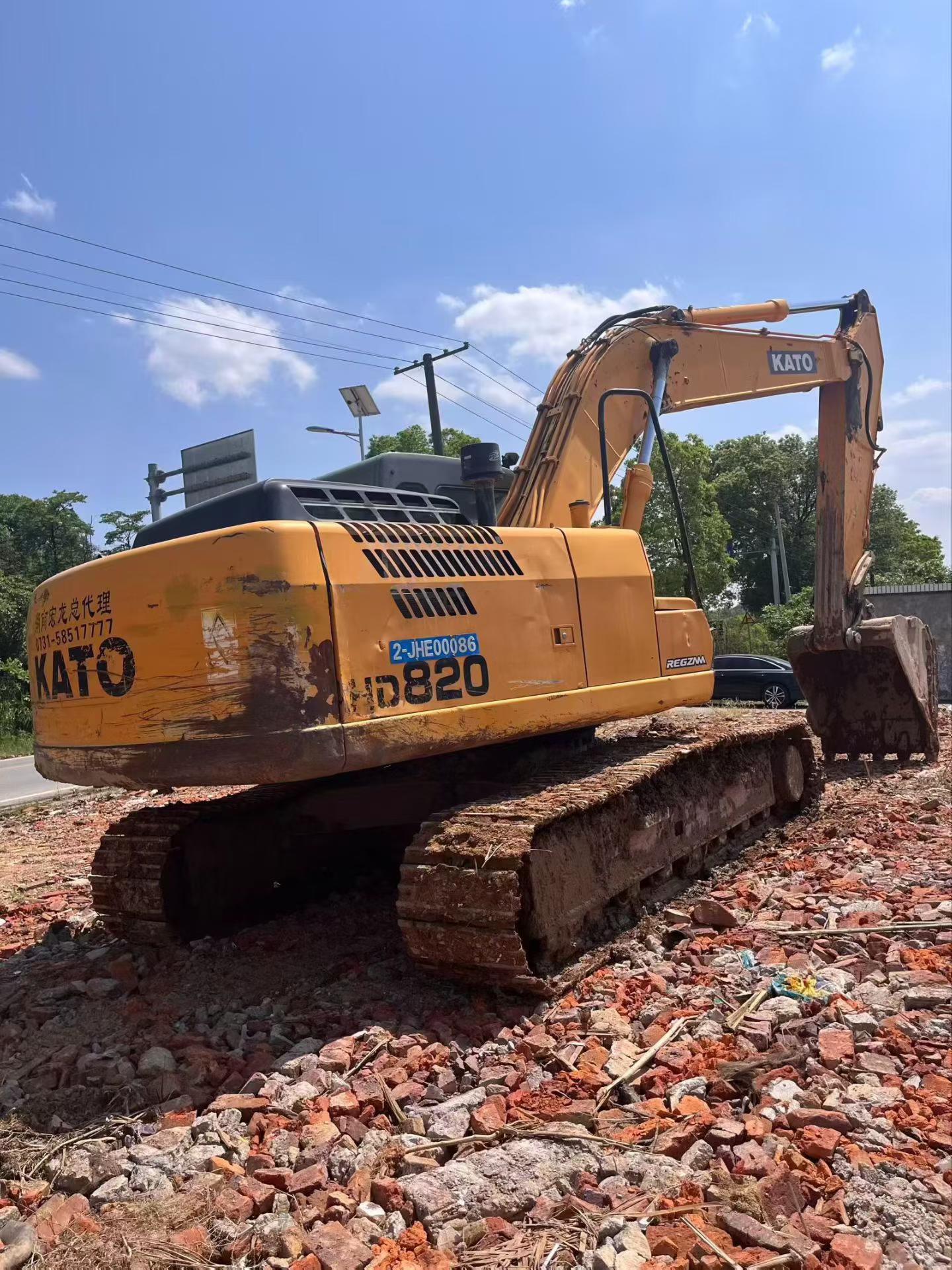 Buy Kato HD820 Used Excavator / 2