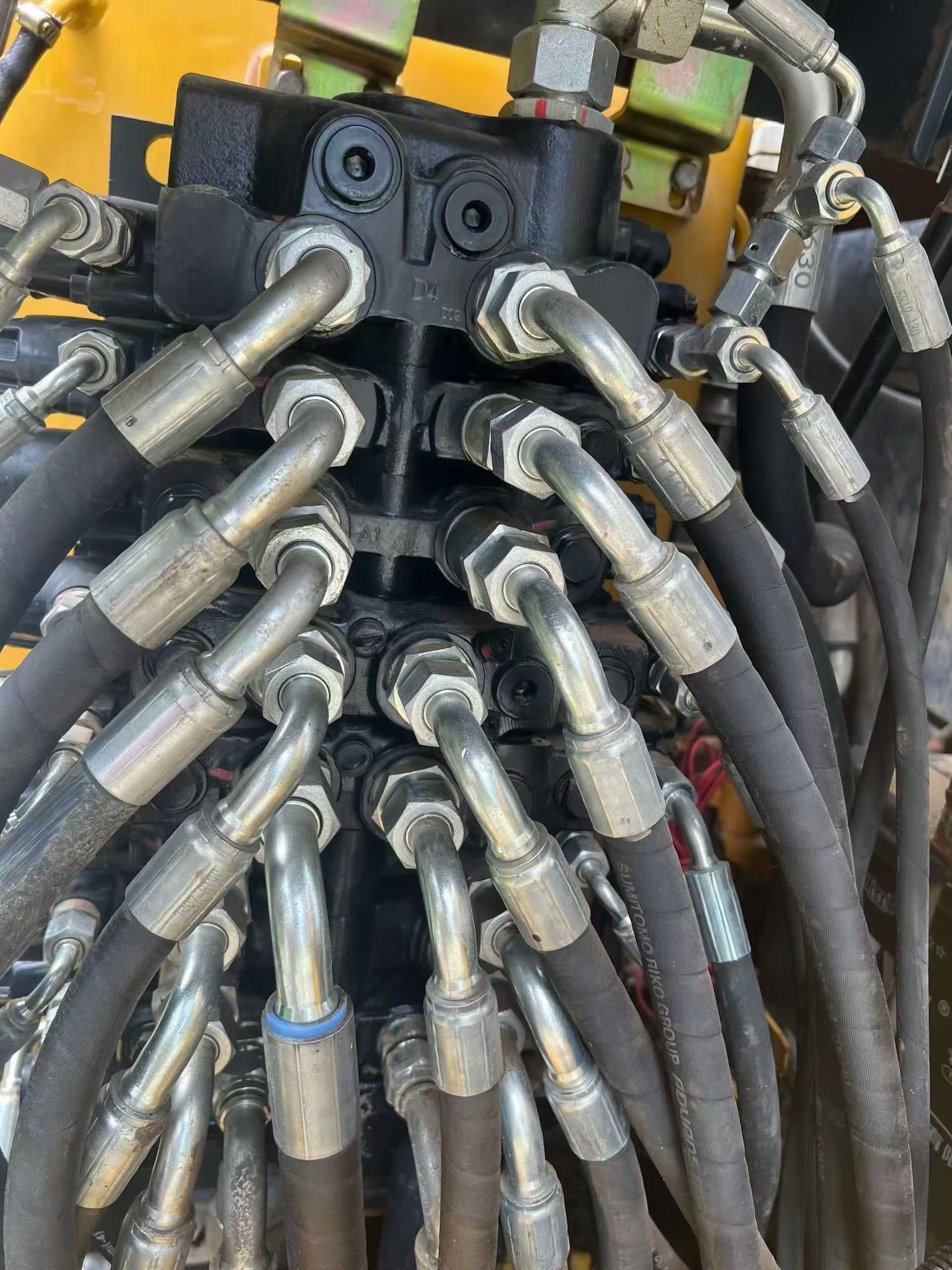 Buy XCMG XE60 Used Excavator / 7