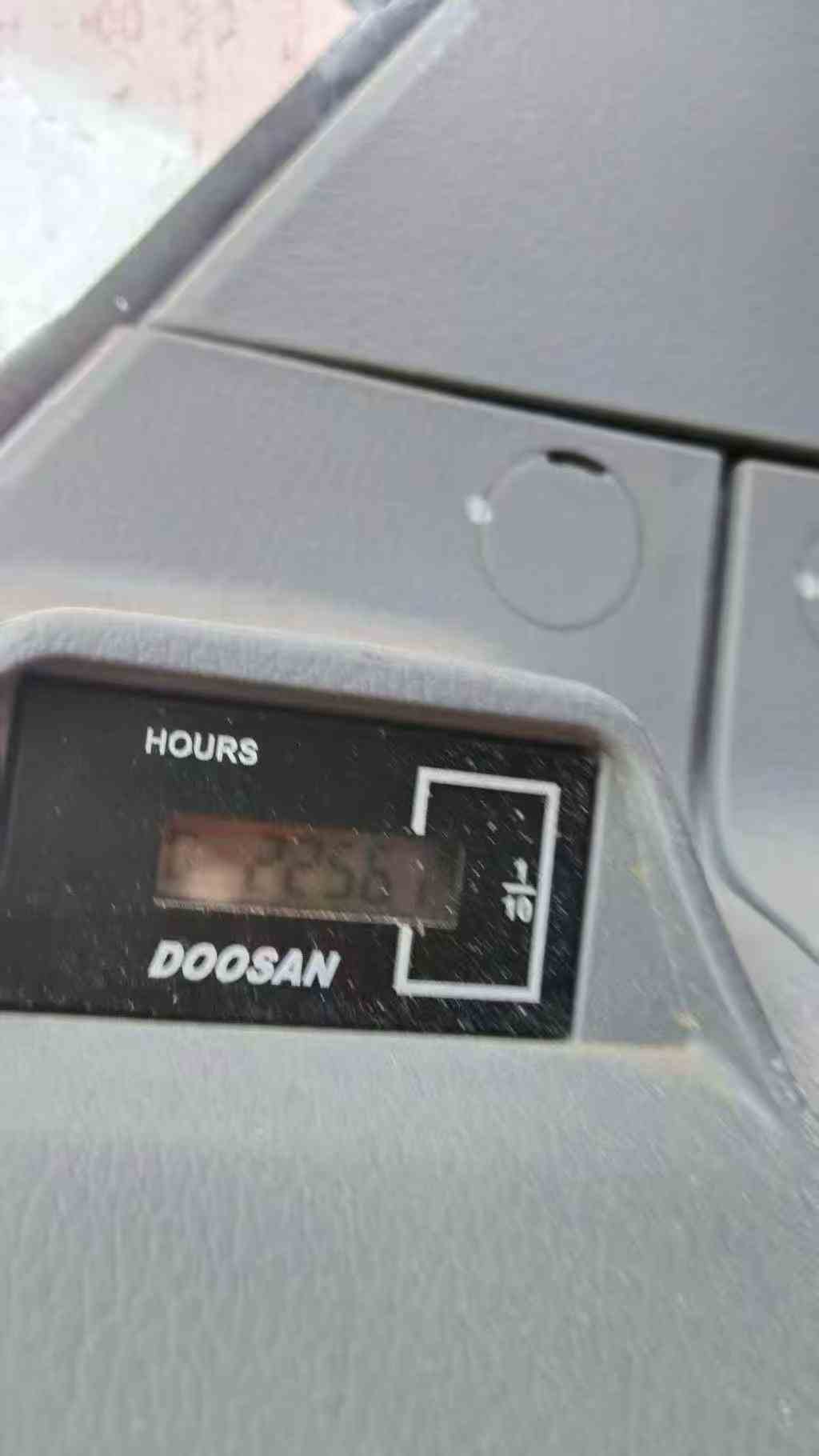 Buy Doosan DH360-V Used Excavator / 4