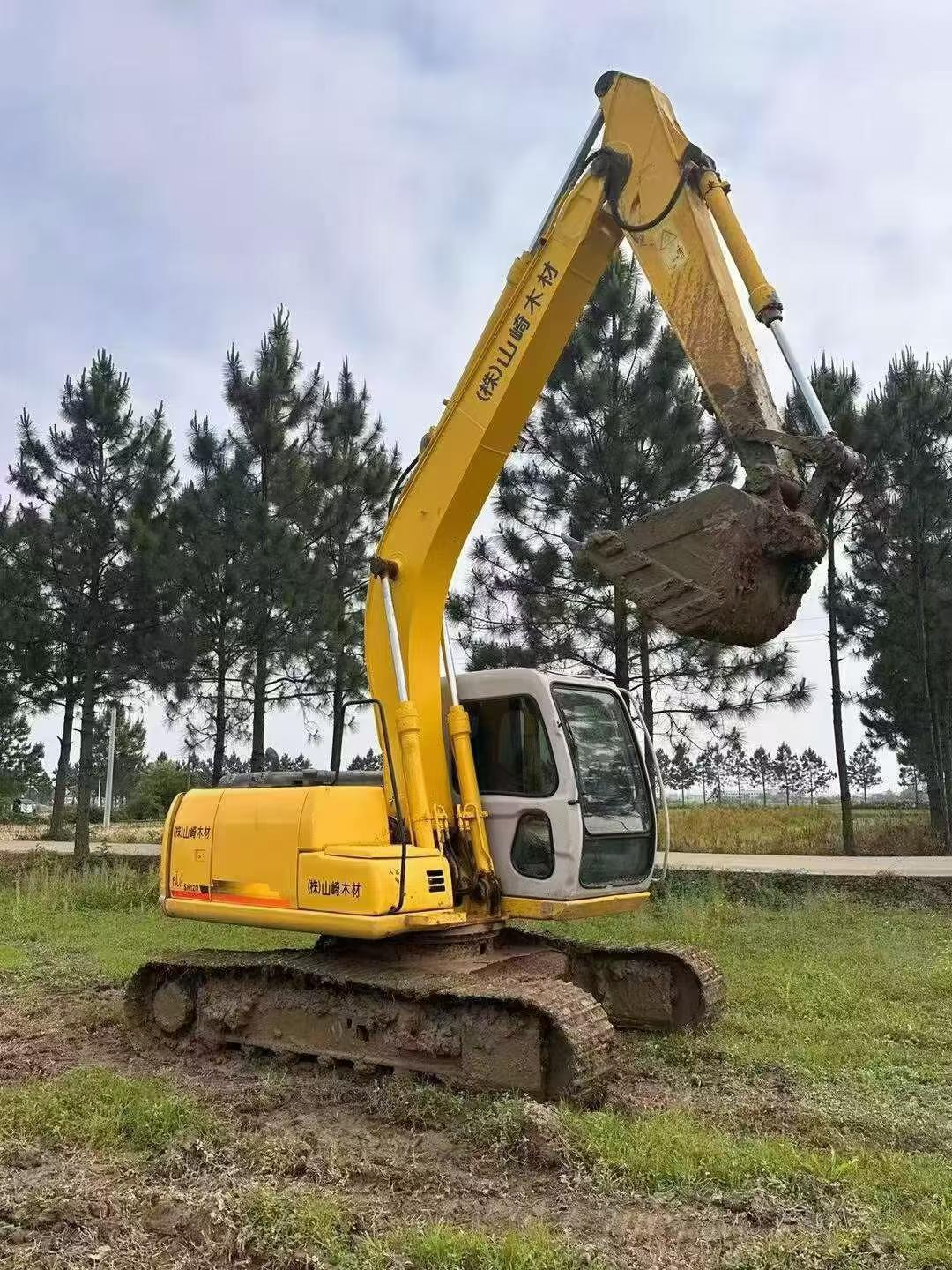 Buy Sumitomo SH120 Used Excavator / 2