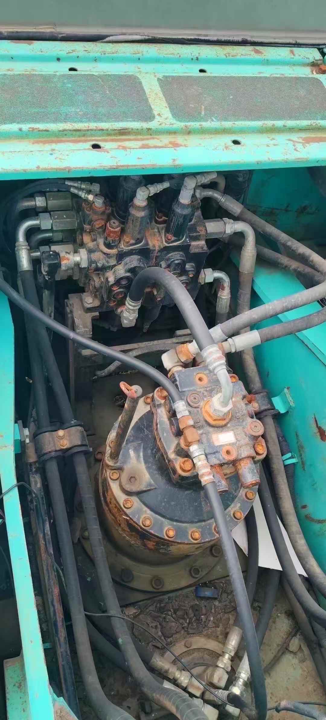 Buy Kobelco SK230-6E Used Excavator / 6
