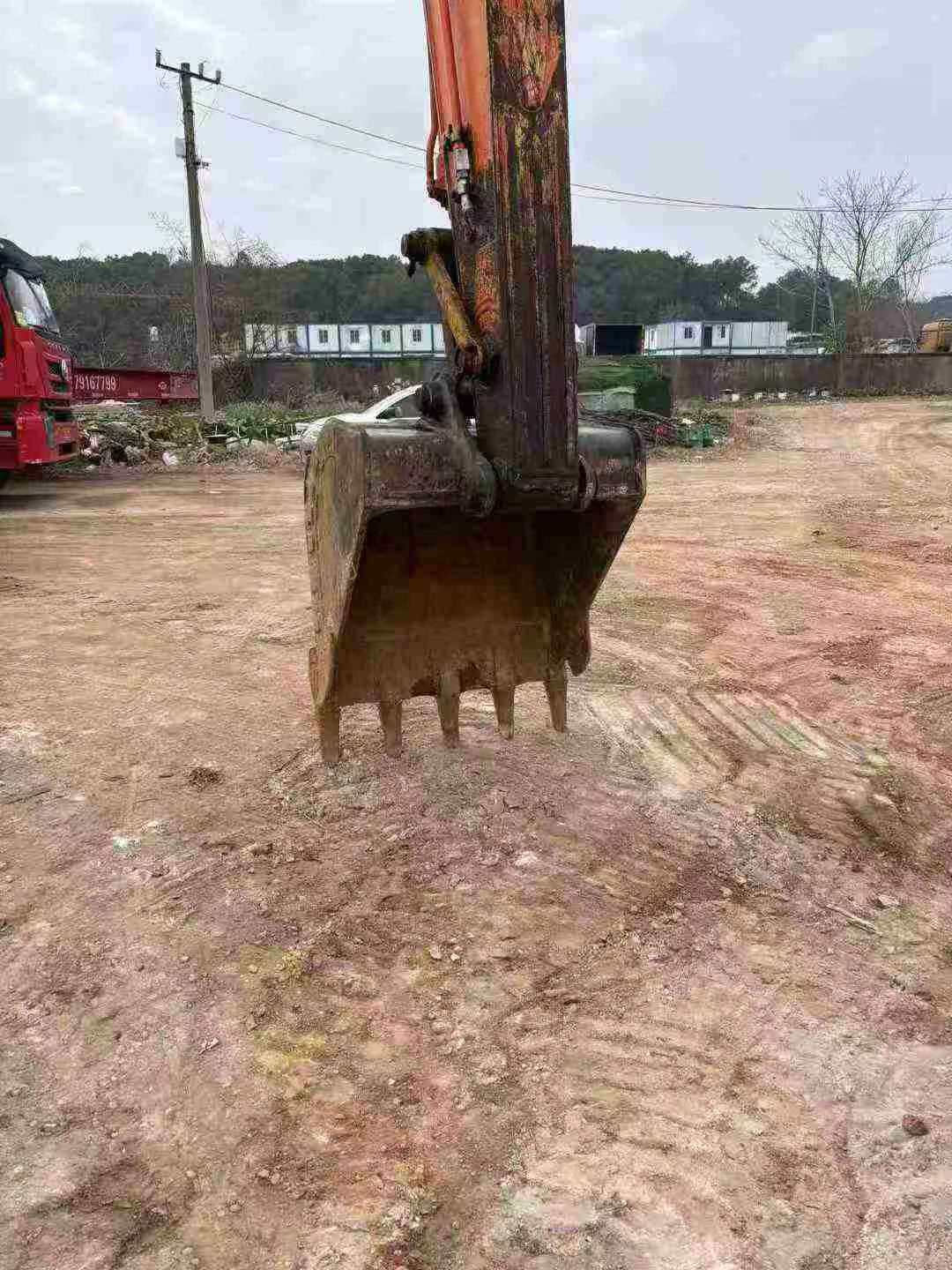 Buy Hitachi EX210 Used Excavator / 8