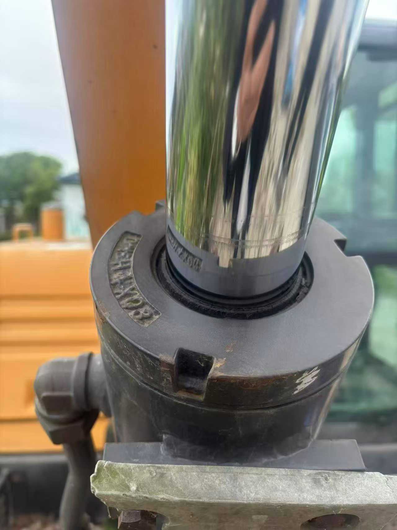 Buy Sany SY55 Used Excavator / 8