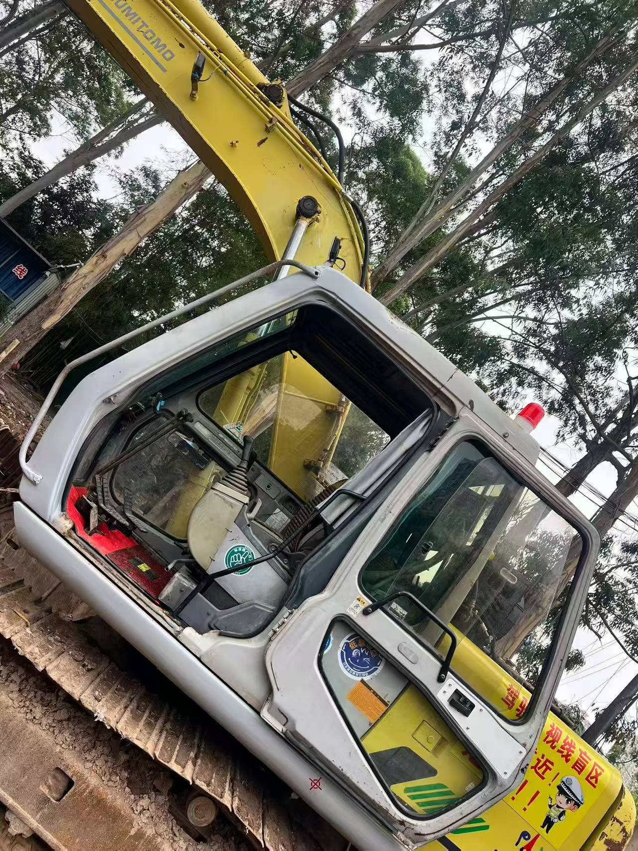 شراء حفارة Sumitomo SH120A2 مستعملة / 4