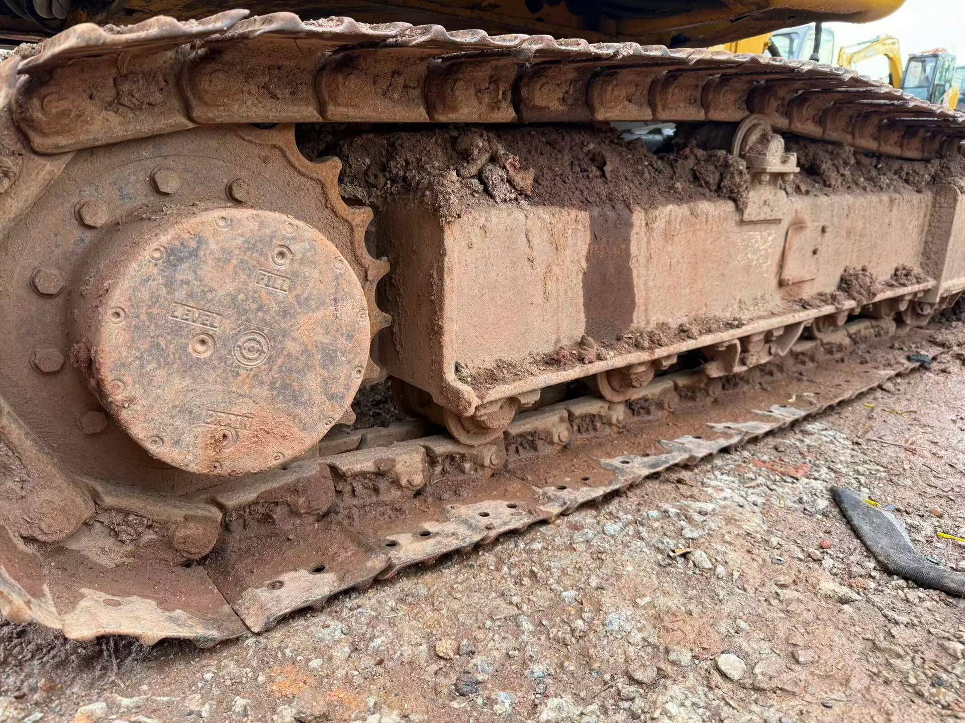 Buy XCMG XE60 Used Excavator / 9