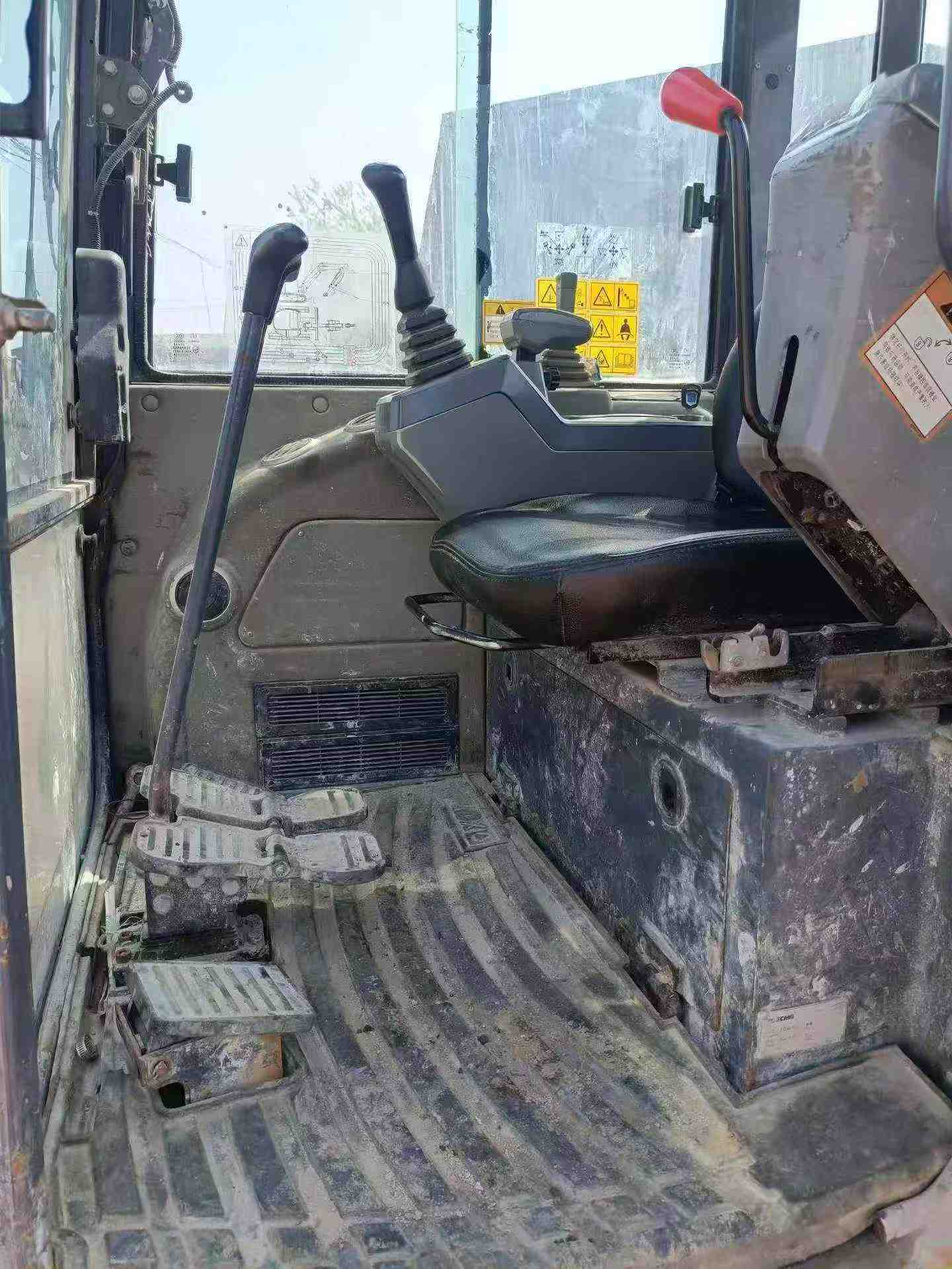 Buy XCMG XE35U Used Excavator / 8