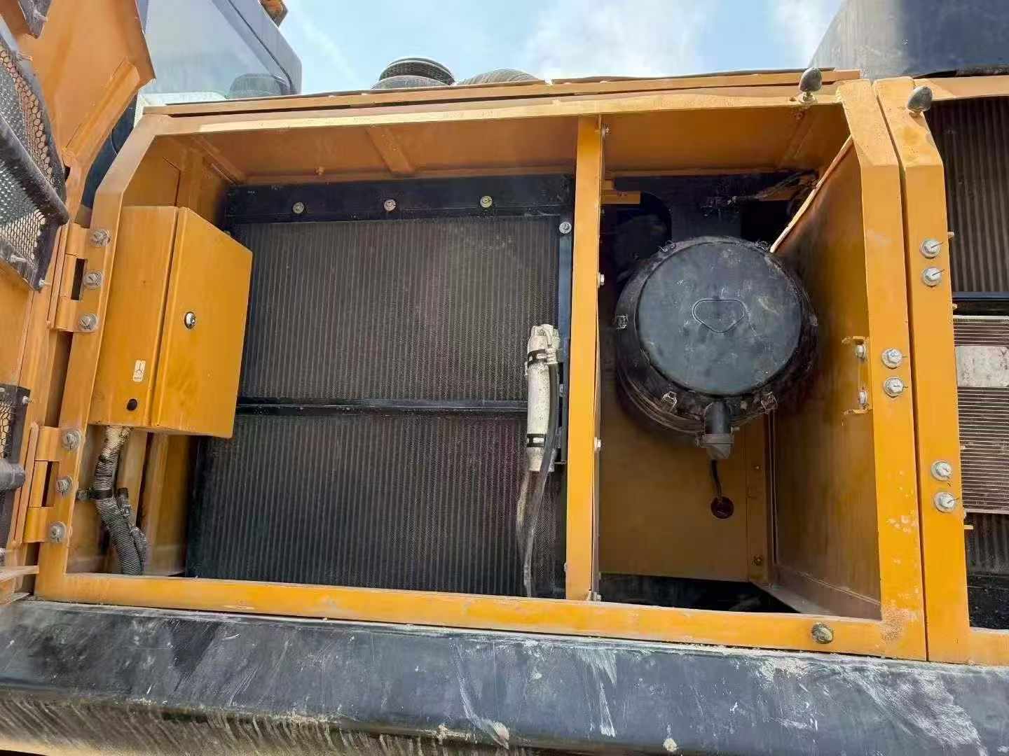 Buy Sany SY550H Used Excavator / 3