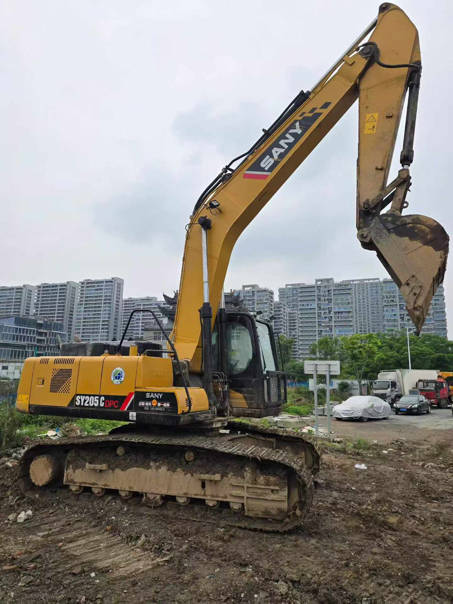 Buy Sany SY205C Used Excavator / 4